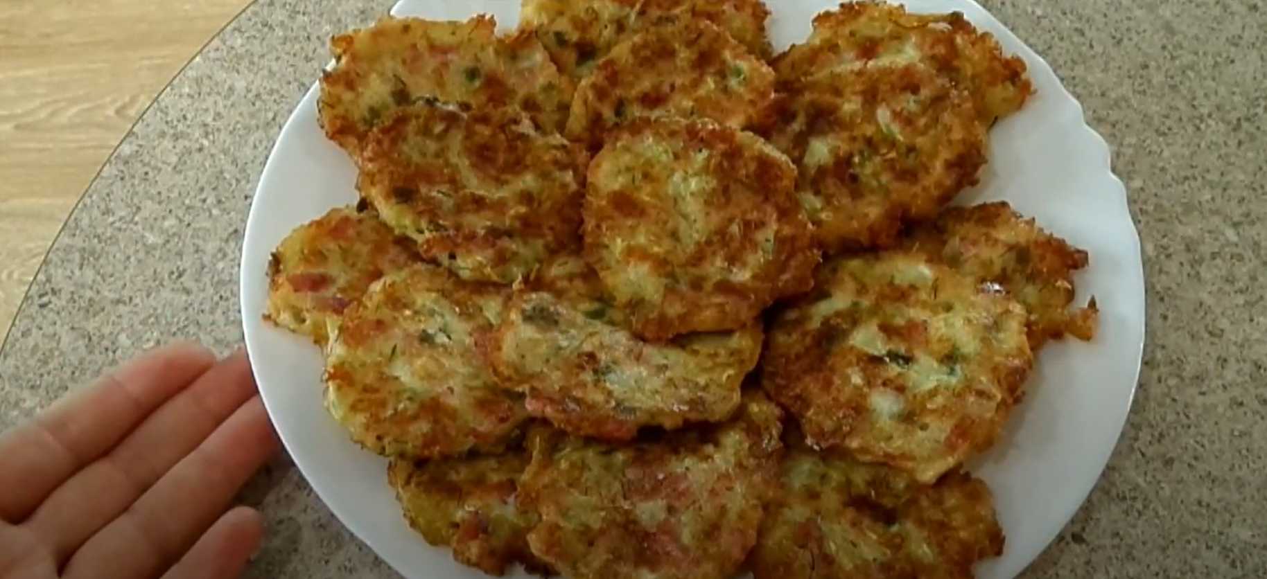 Beignets de courgettes à la saucisse et au fromage - Étape 7