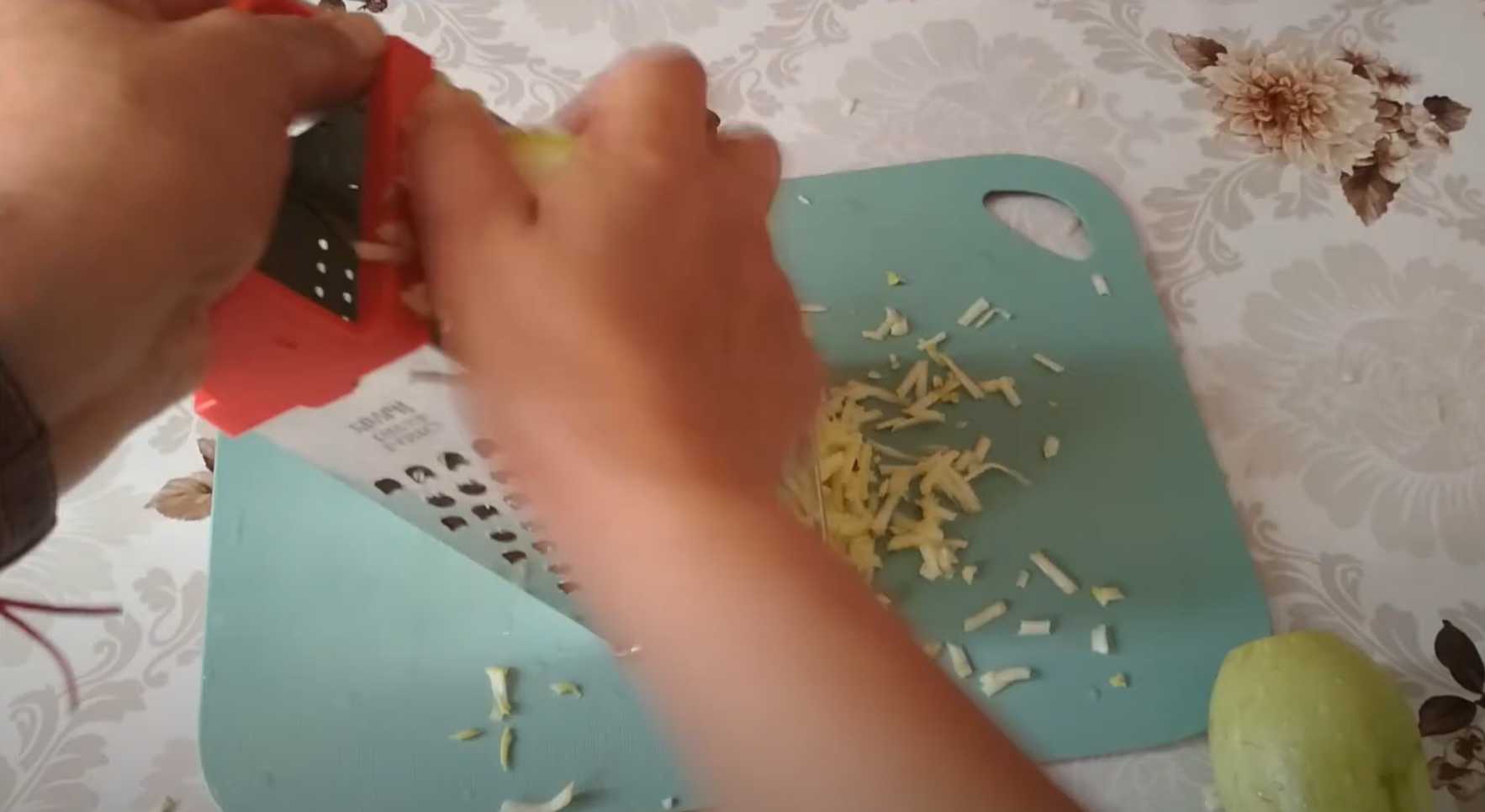 Beignets de courgettes pour diabétiques - Étape 1