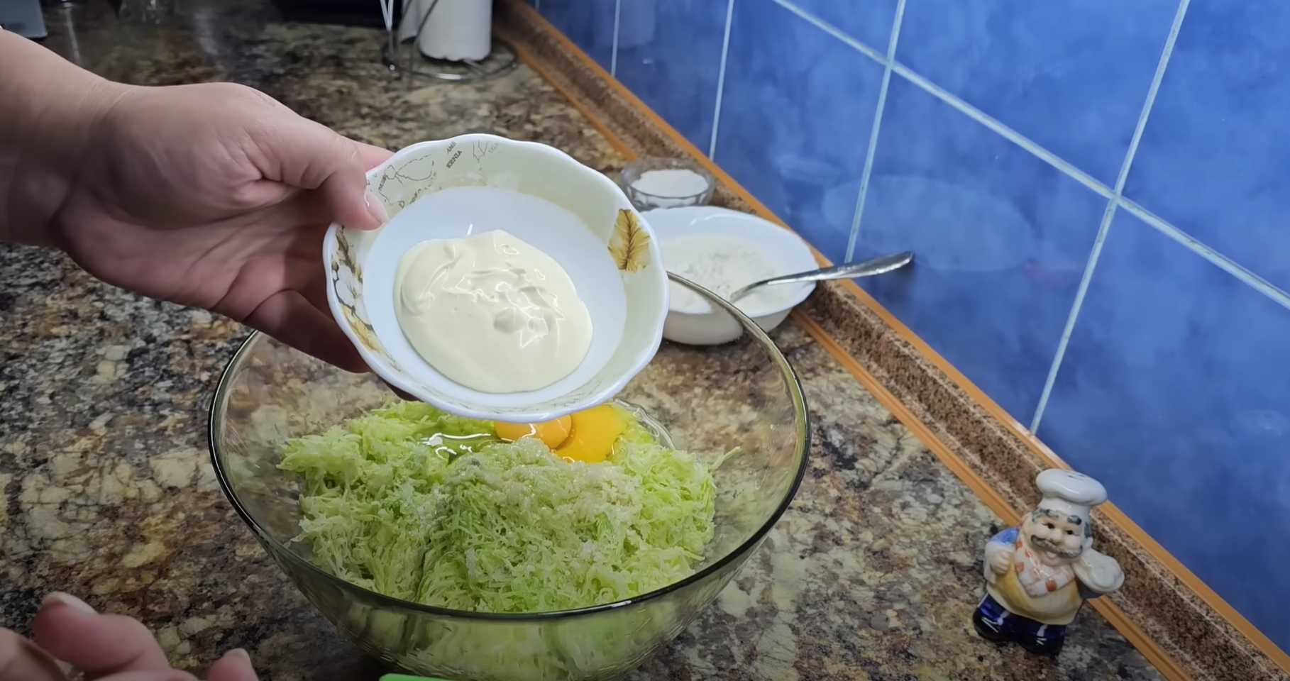 Crêpes moelleuses aux courgettes - Étape 1