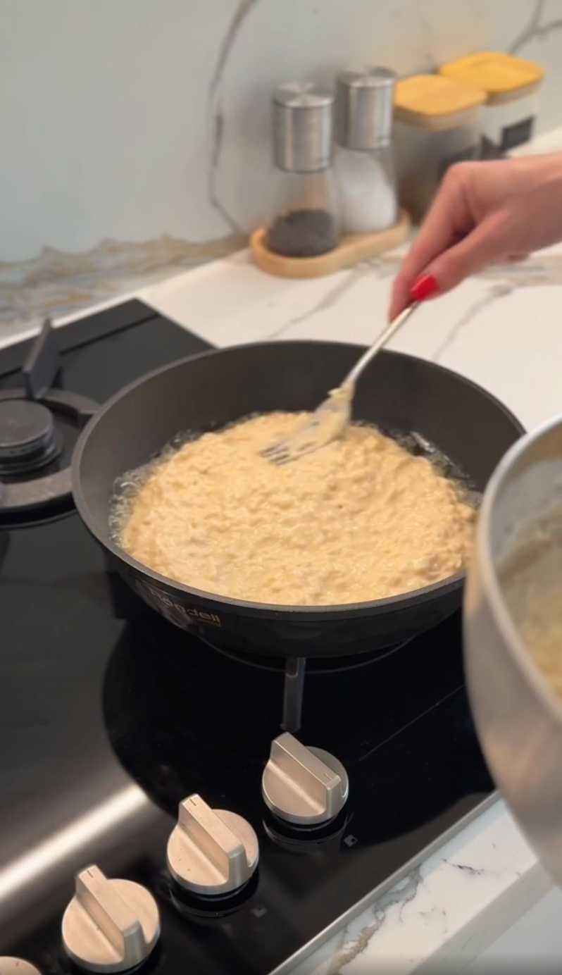 Khachapuri au fromage et au kéfir - Étape 8