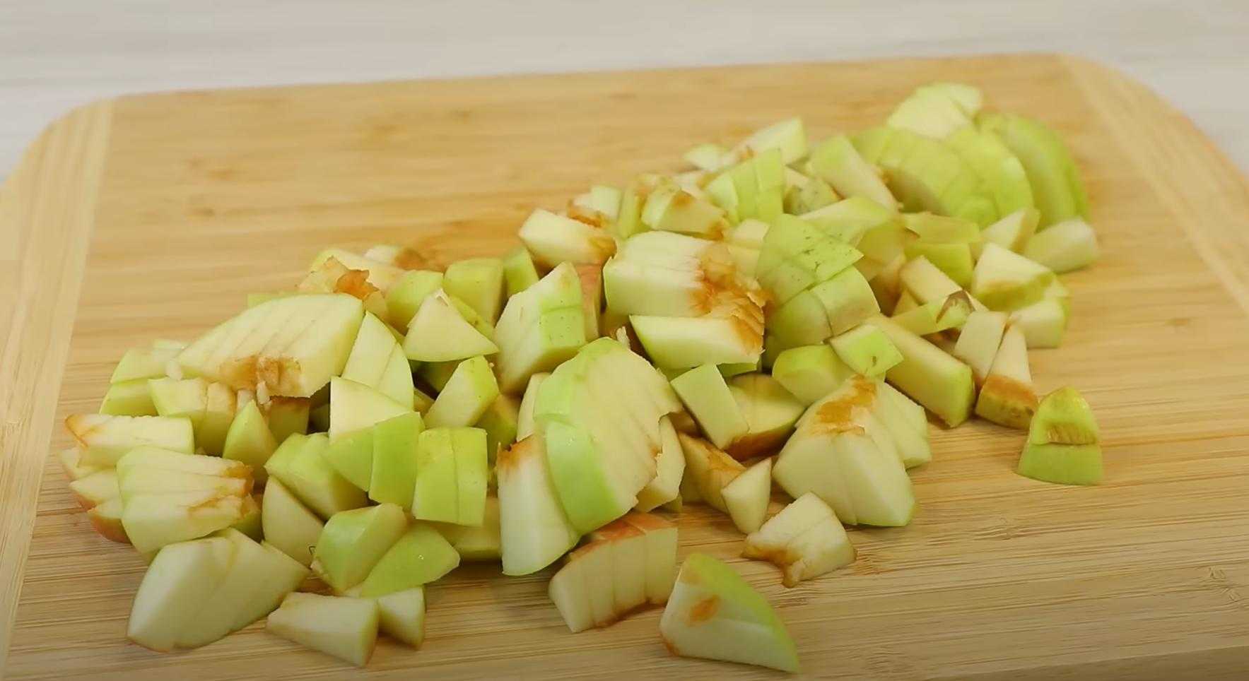 Charlotte aux pommes à la poêle - Étape 5