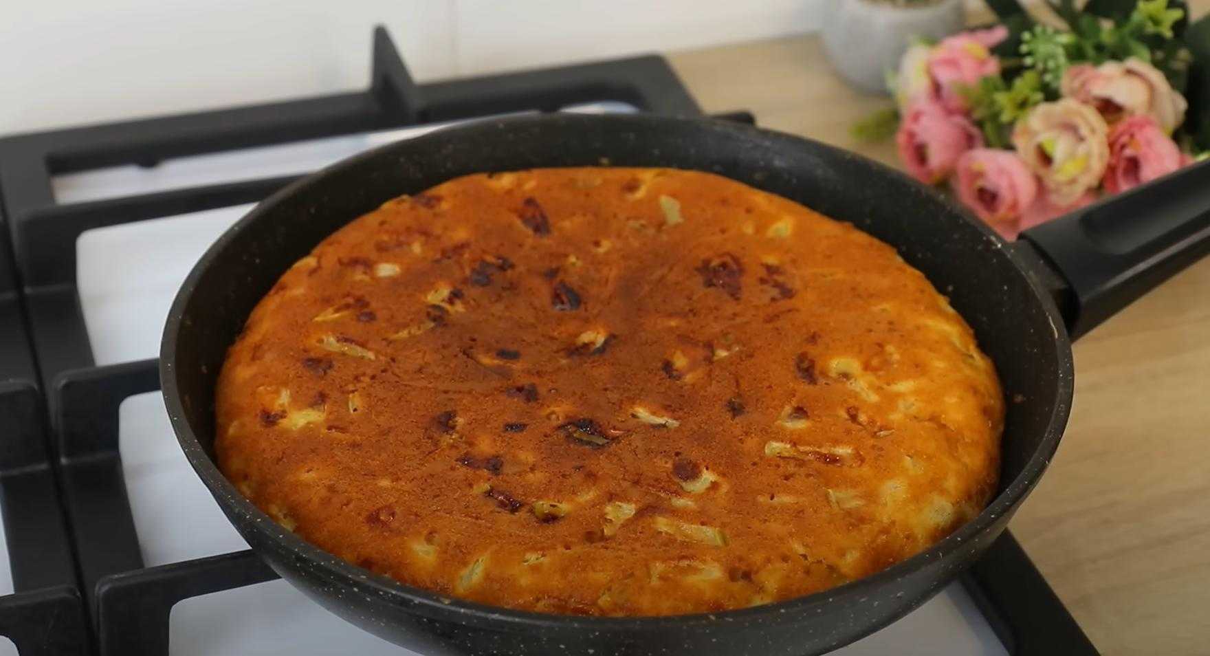 Charlotte aux pommes à la poêle - Étape 12