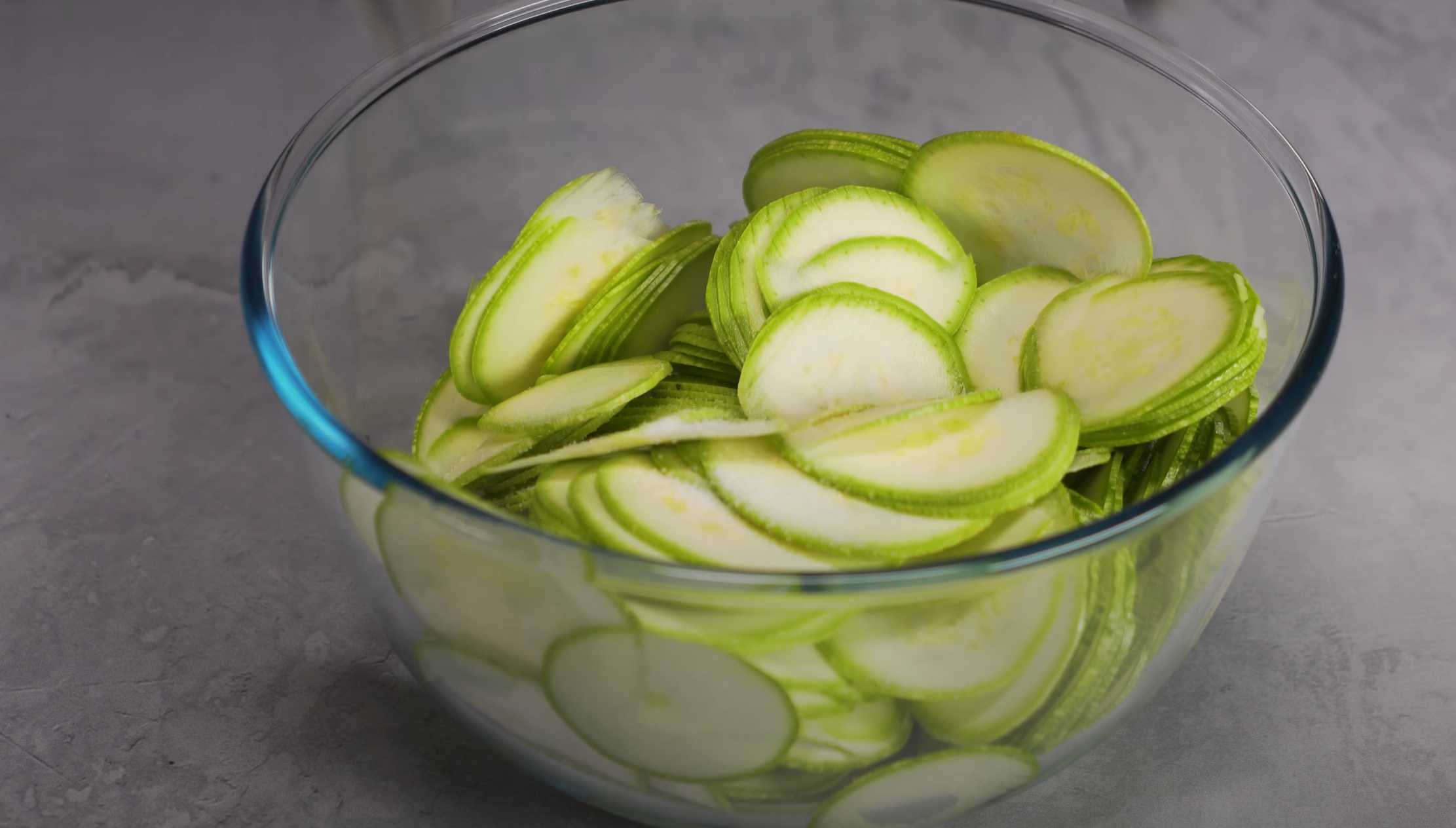 Courgettes marinées à la japonaise - Étape 2