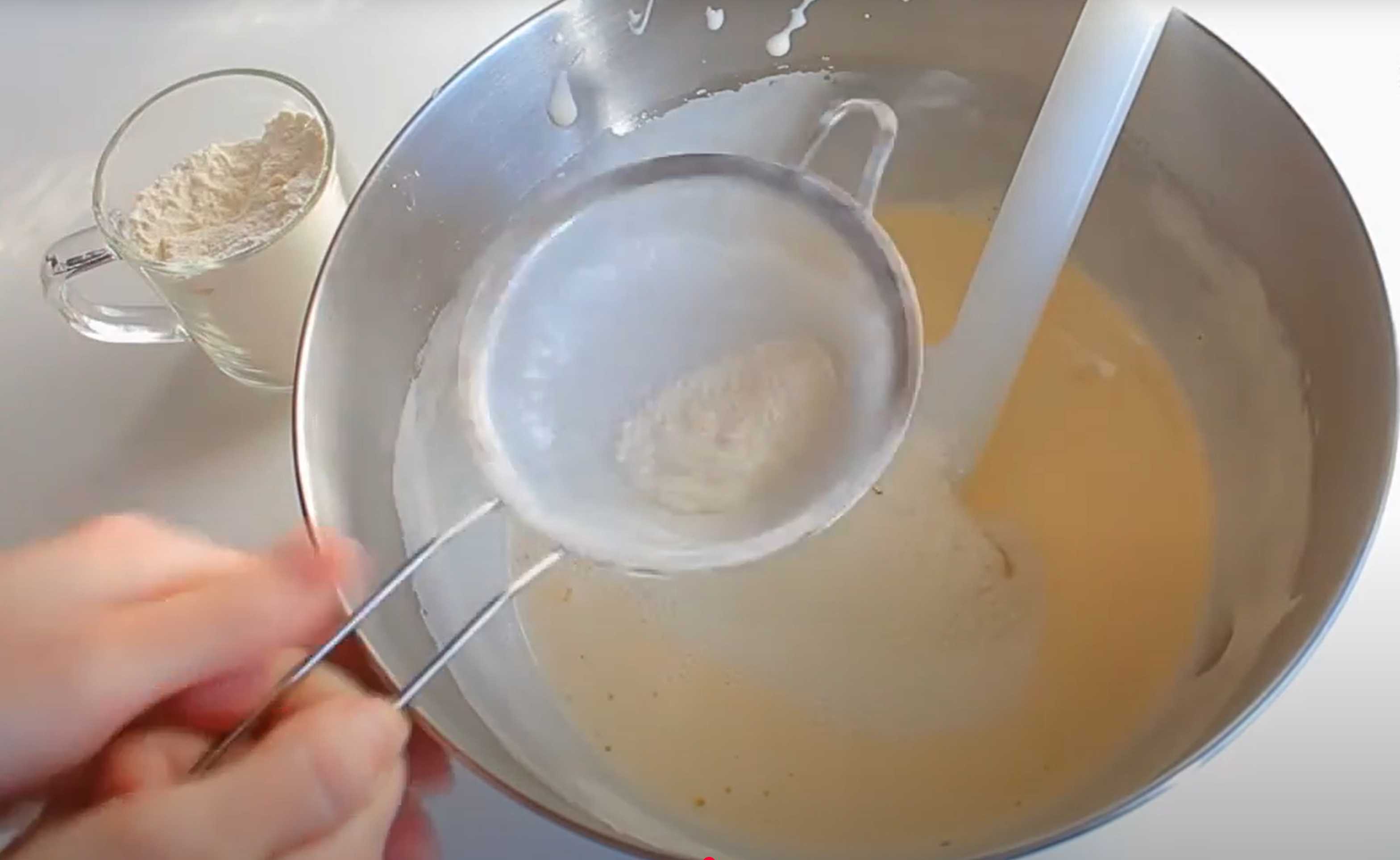 Charlotte aux pommes à la mijoteuse - Étape 3