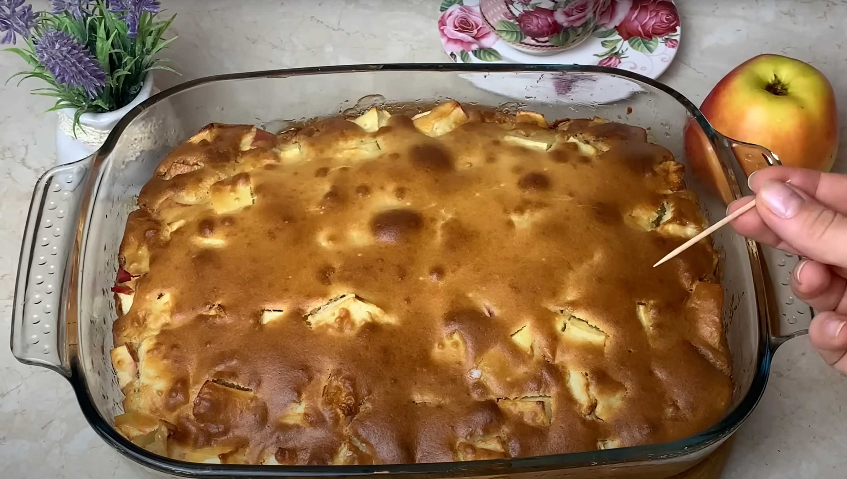 Charlotte aux pommes en gelée - Étape 7