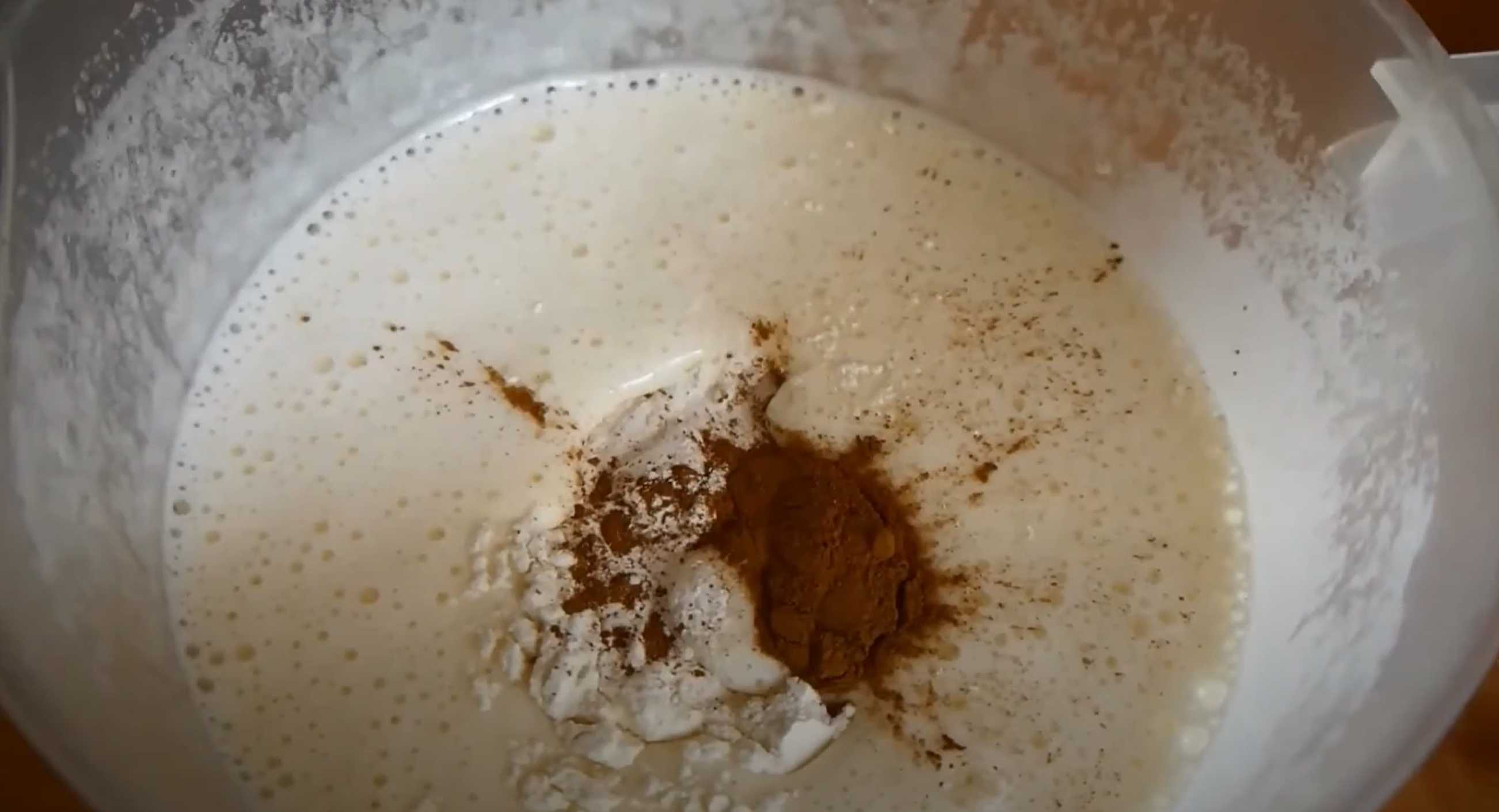 Charlotte aux pommes et aux bananes - Étape 3