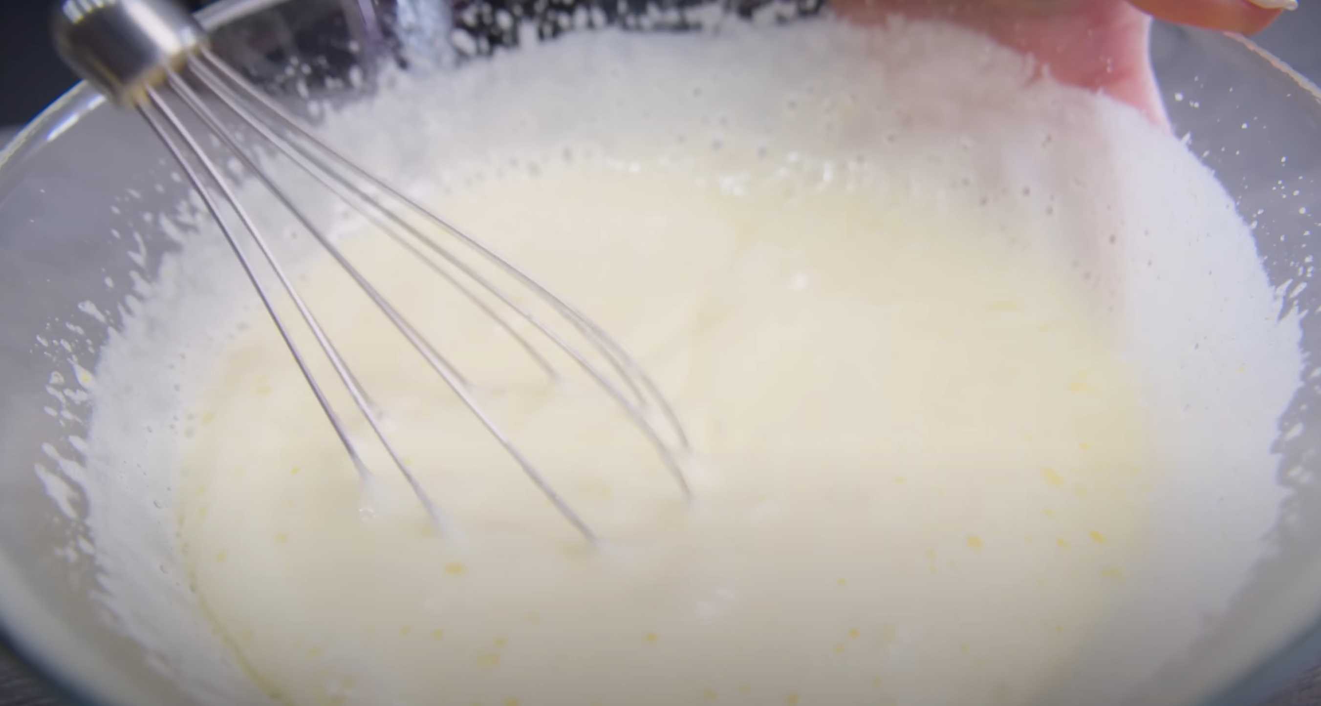 Charlotte au fromage blanc et aux pommes cuite au four - Étape 2