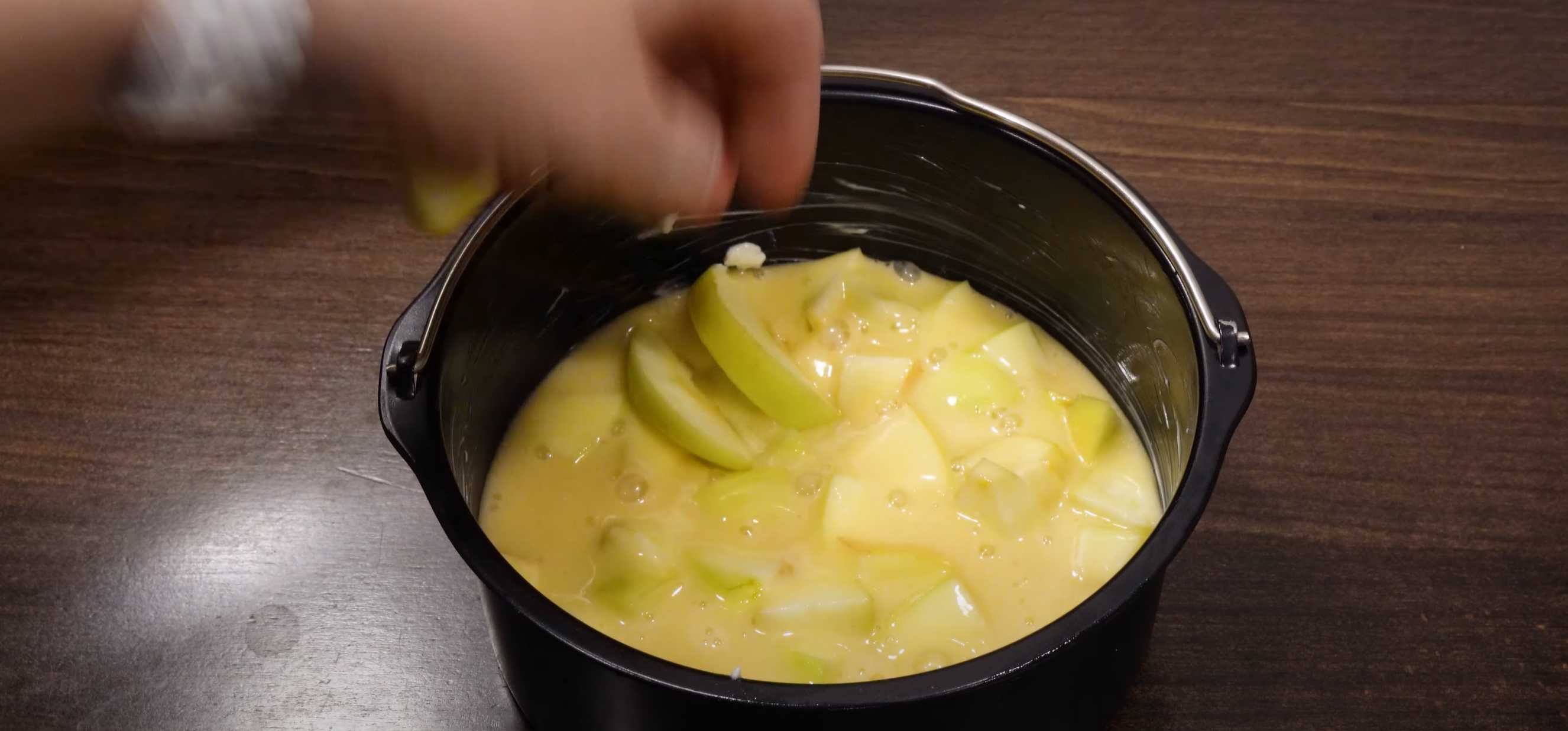 Charlotte dans une friteuse à air chaud - Étape 5