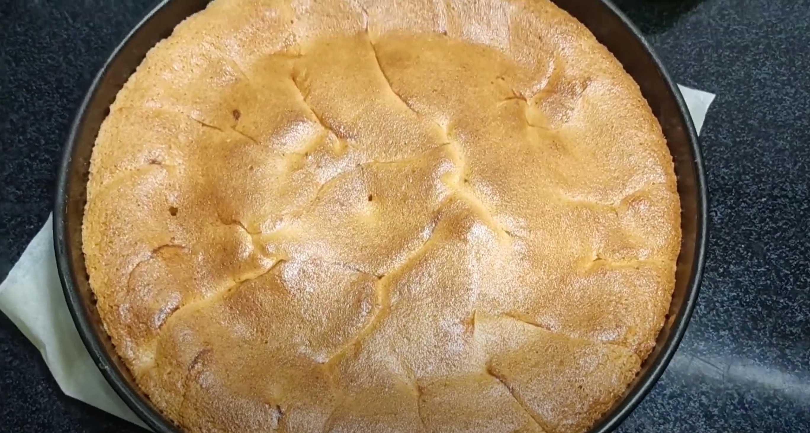 Charlotte aux pêches - Étape 8