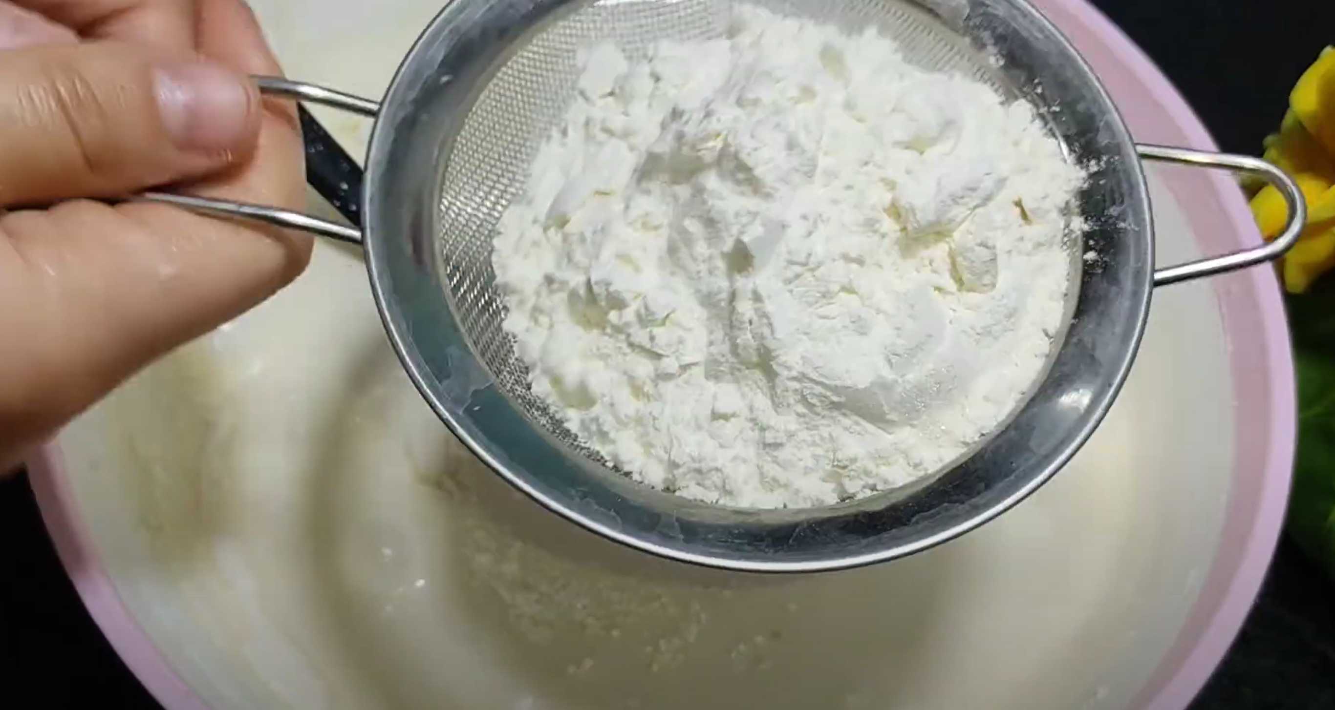 Charlotte aux pêches - Étape 5