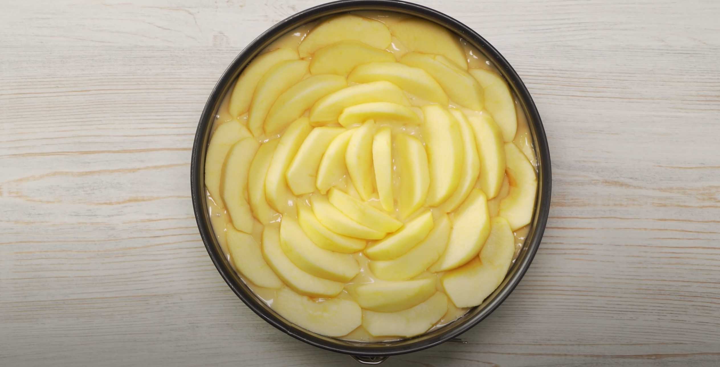 Éponge Charlotte - Étape 8