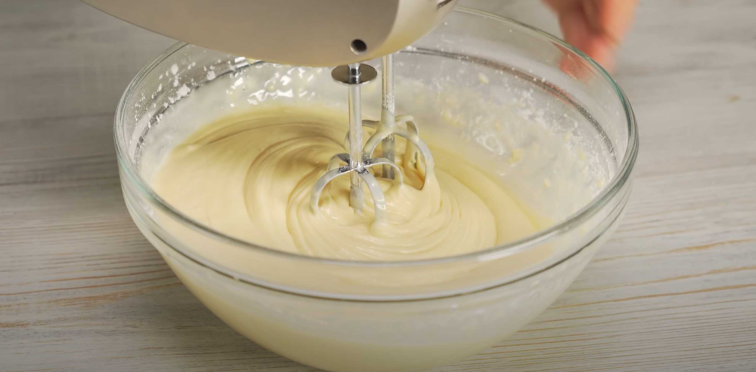 Éponge Charlotte - Étape 4