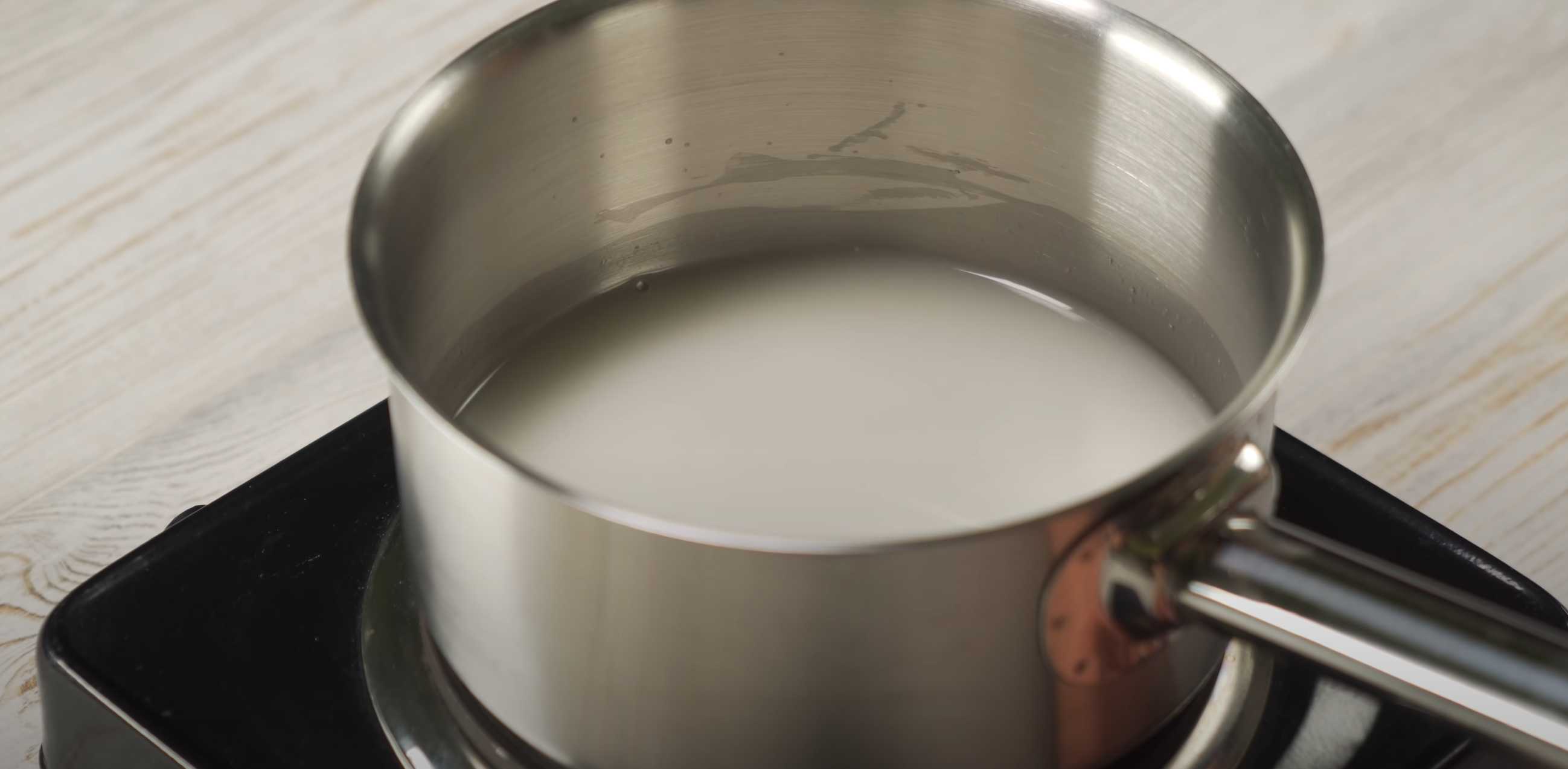 Éponge Charlotte - Étape 10