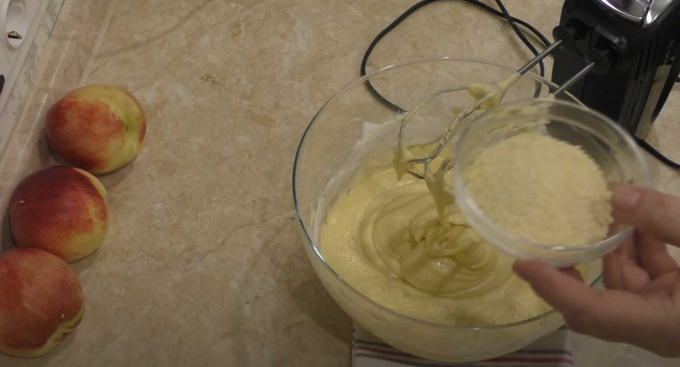 Charlotte aux nectarines - Étape 6