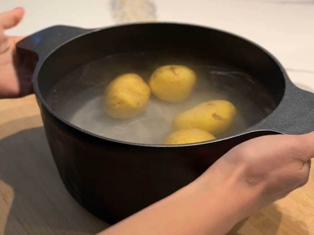 Recette de salade de pommes de terre - Étape 1