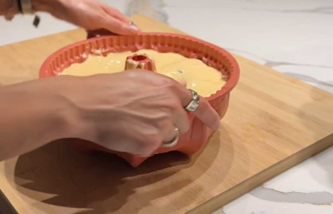 Gâteau éponge aux prunes - Étape 4