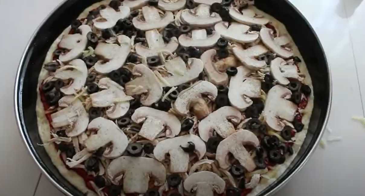 Pizza aux champignons maison - Étape 15