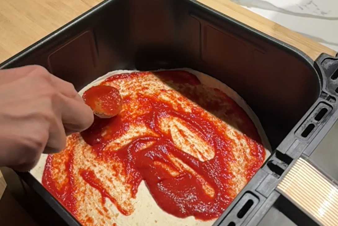 Pizza italienne maison sur lavash - Étape 4