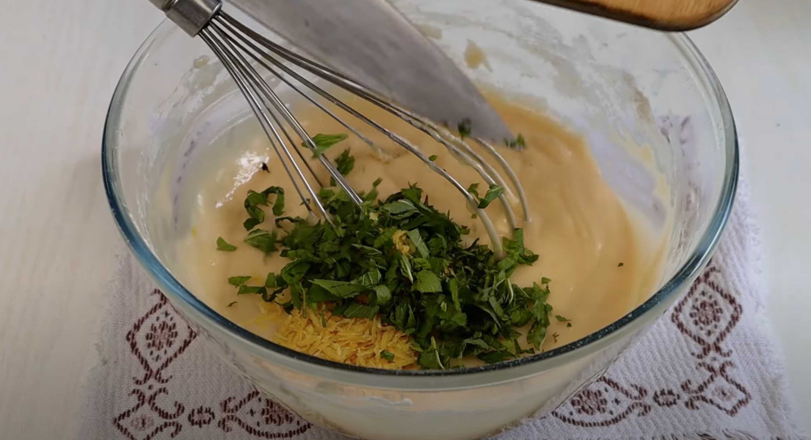 Charlotte aux cerises au four - Étape 4 : Préparation des arômes