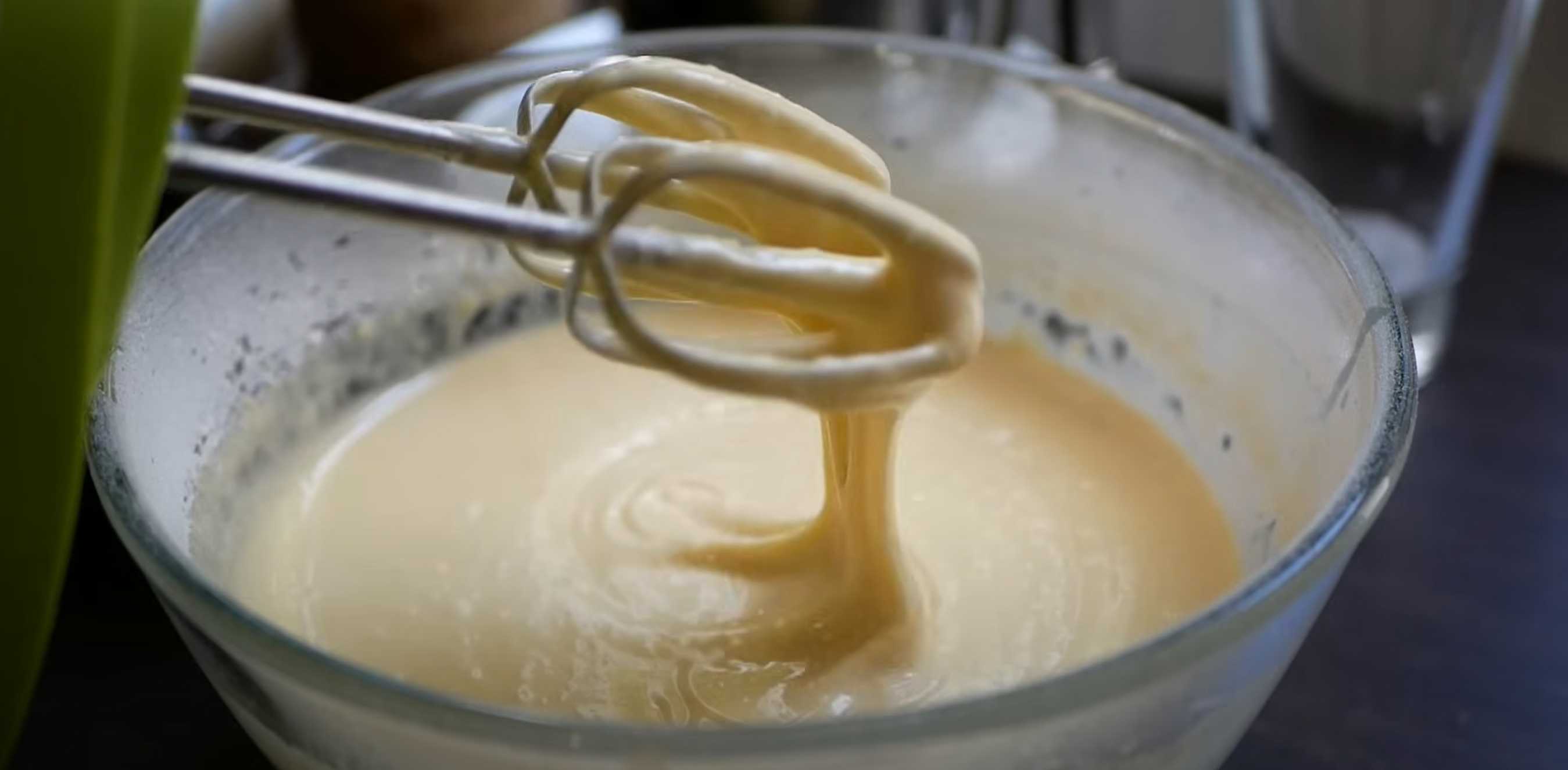 Gaufrettes roulées au lait concentré - Étape 3