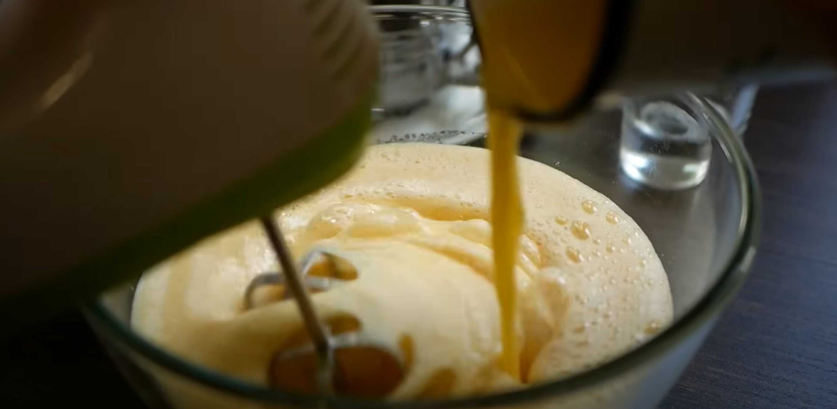 Gaufrettes roulées au lait concentré - Étape 2