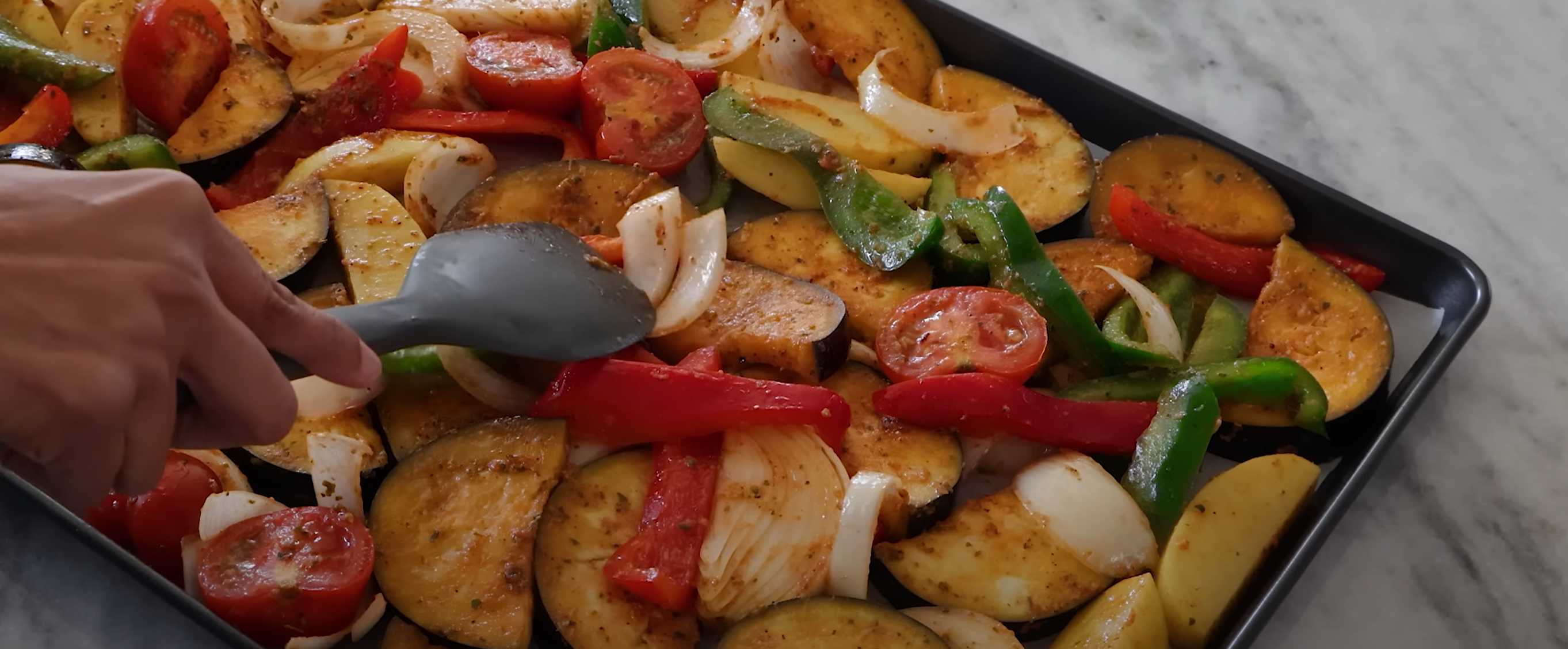 Légumes rôtis à la sauce tomate épicée - Étape 5