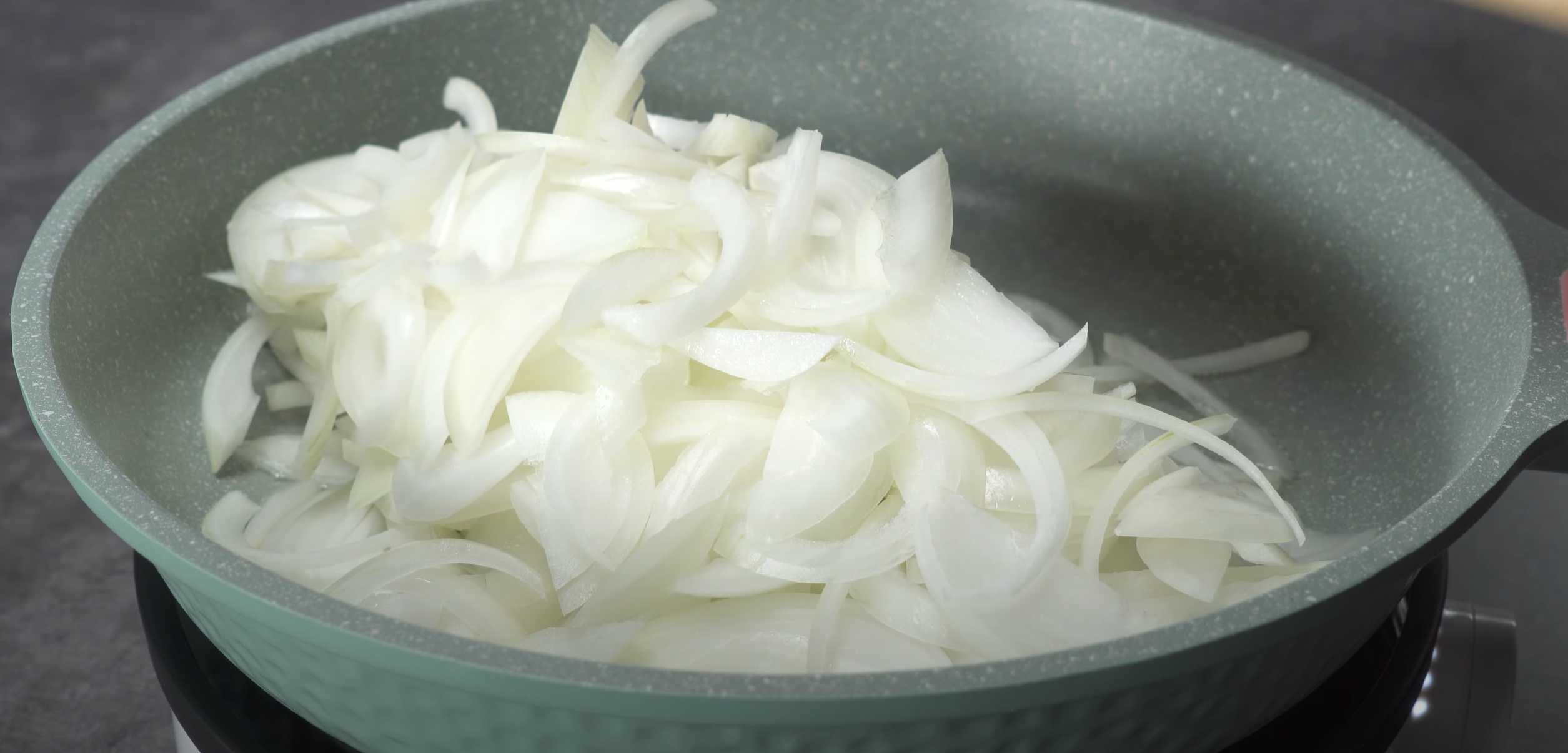 Côtes de porc à la sauce à l'oignon - Étape 1