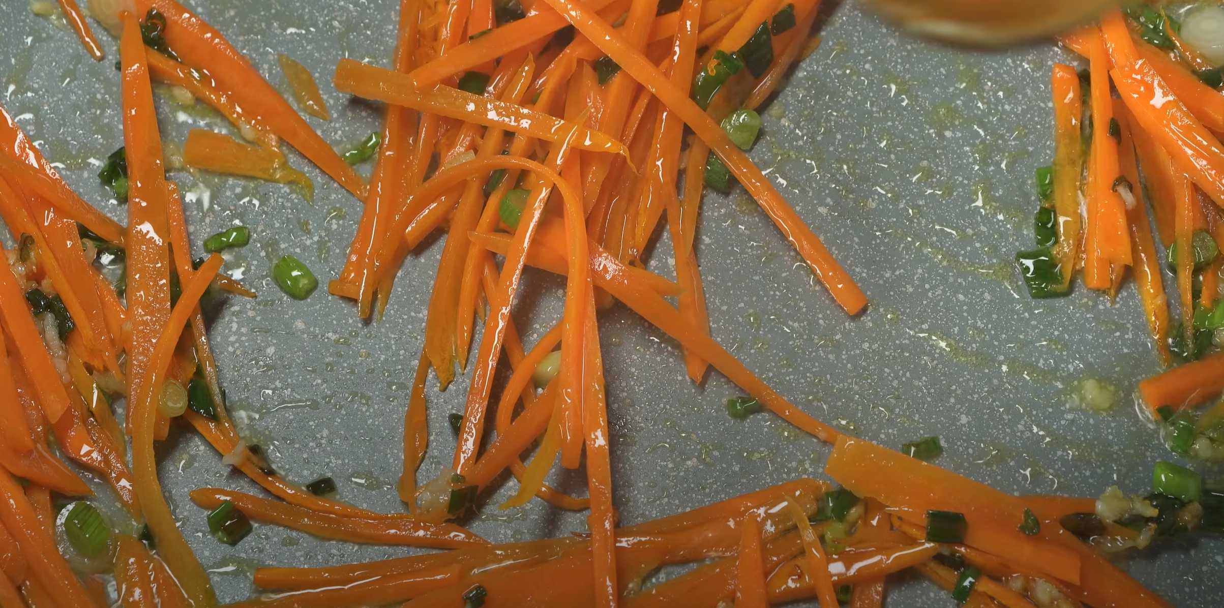 Chou frit chinois aux œufs - Étape 9