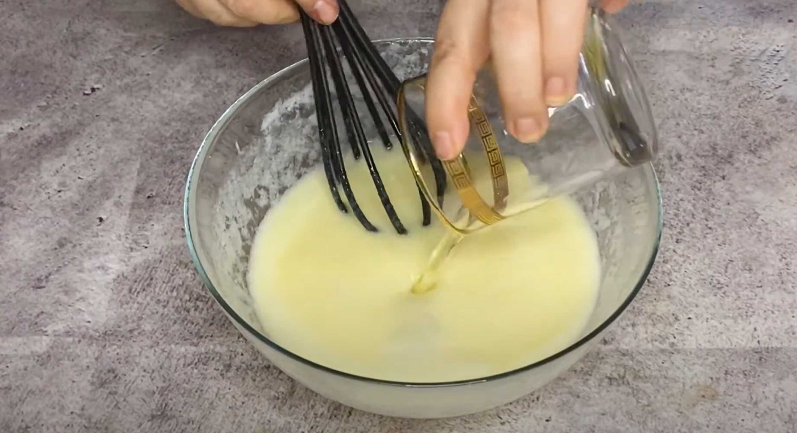 Charlotte aux pommes et au kéfir - Étape 4