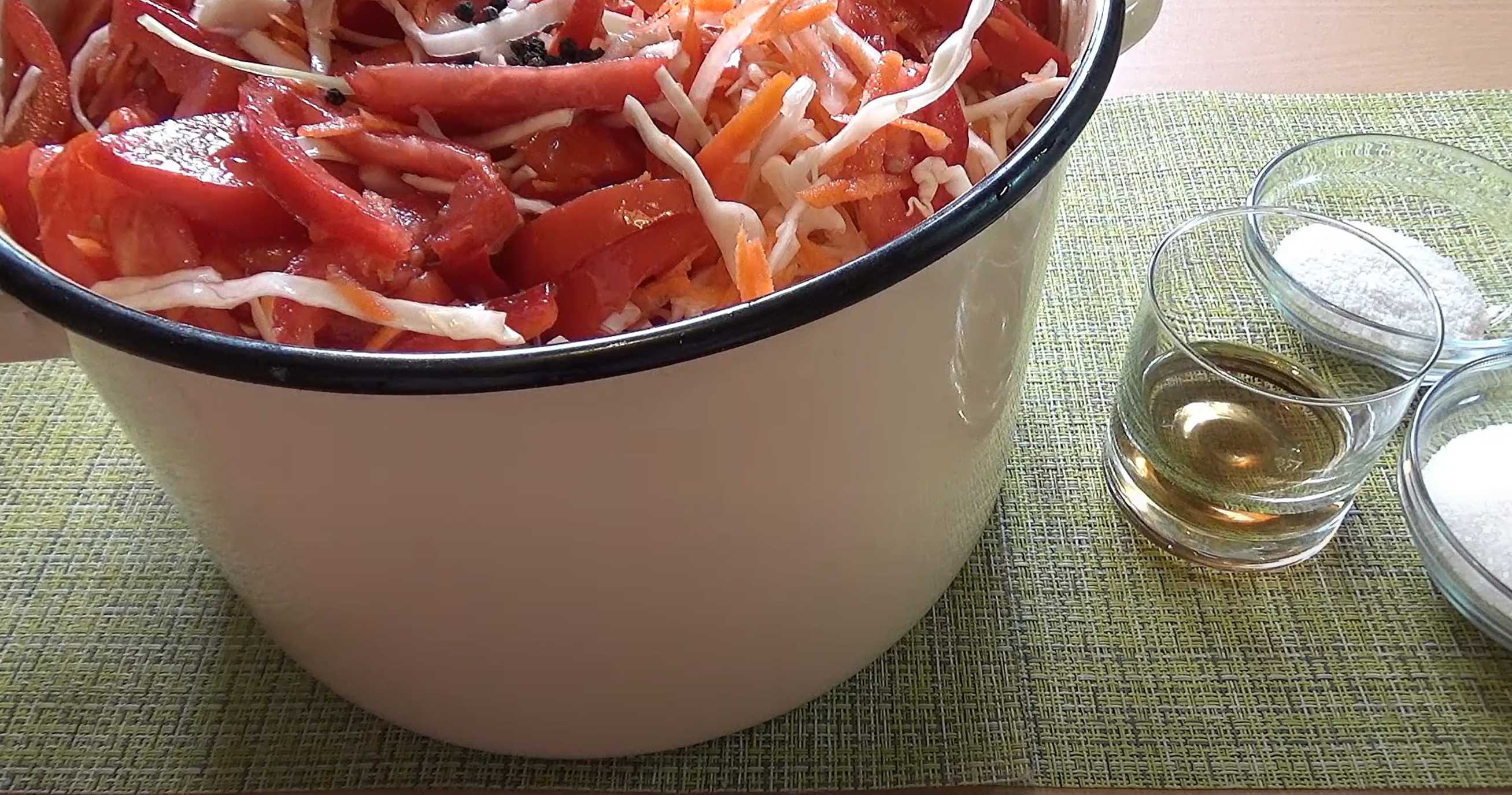 Solyanka pour l'hiver en bocal - Étape 2