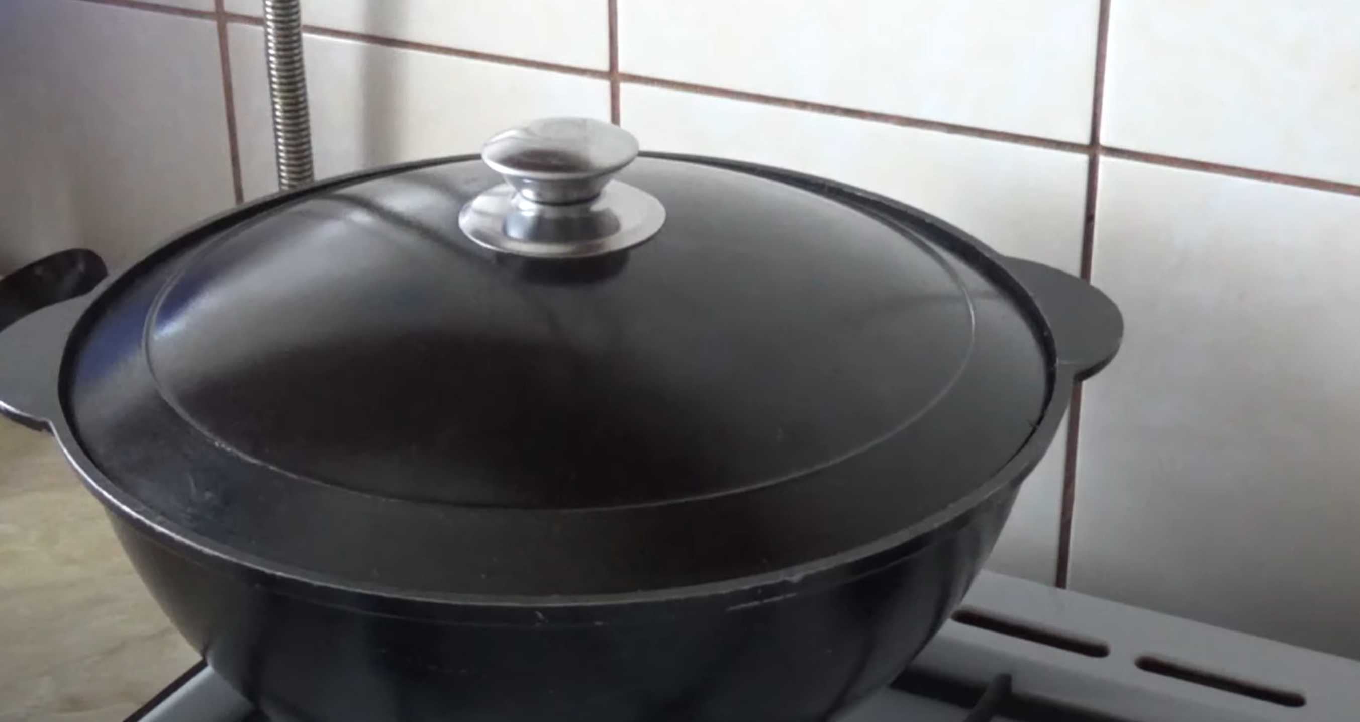 Solyanka aux champignons pour l'hiver en bocal - Étape 6