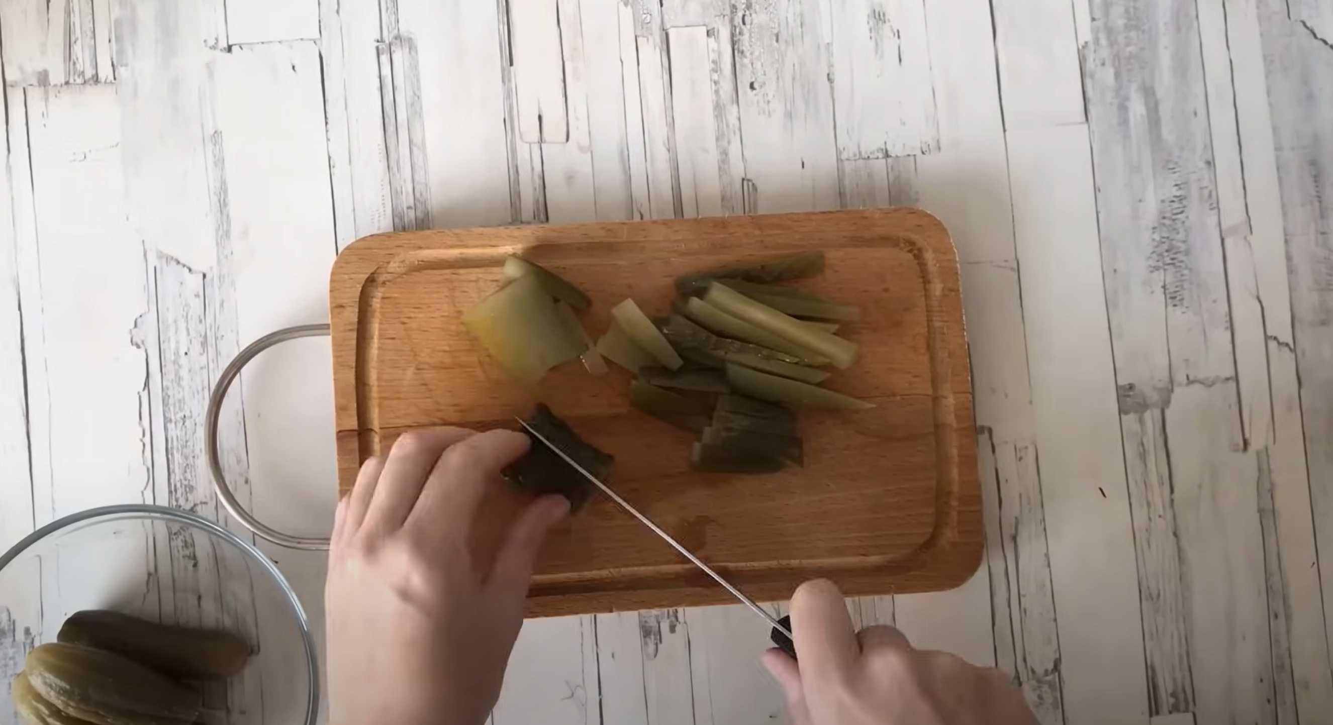 Solyanka classique aux pommes de terre - Étape 3