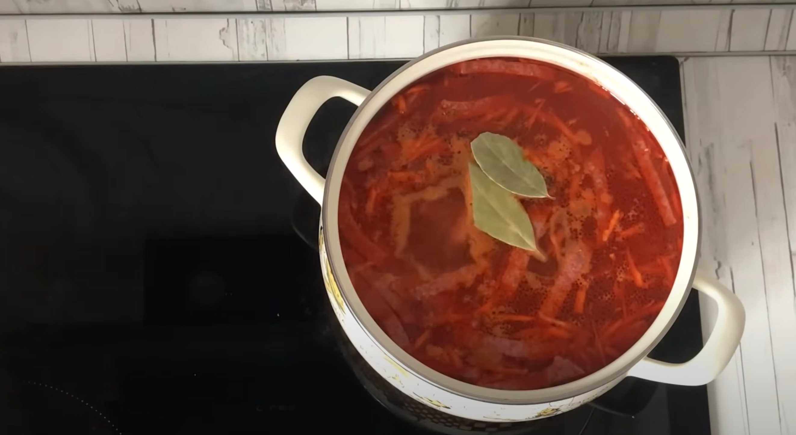 Solyanka classique aux pommes de terre - Étape 8