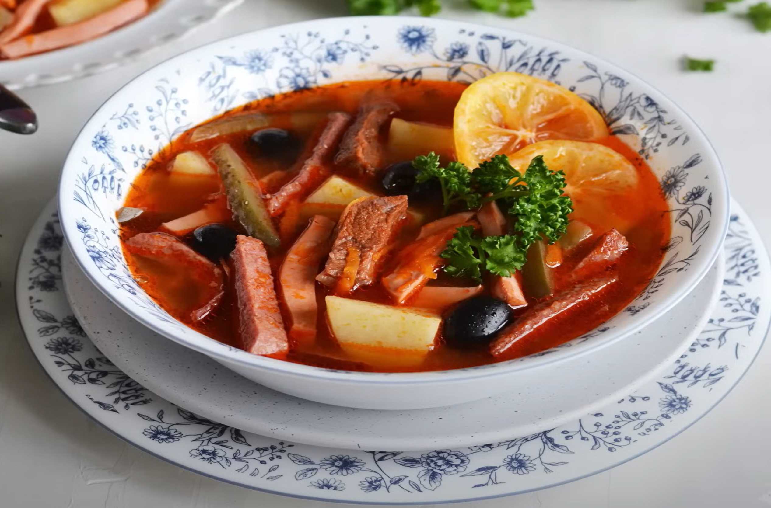 Solyanka classique aux pommes de terre - Étape 10