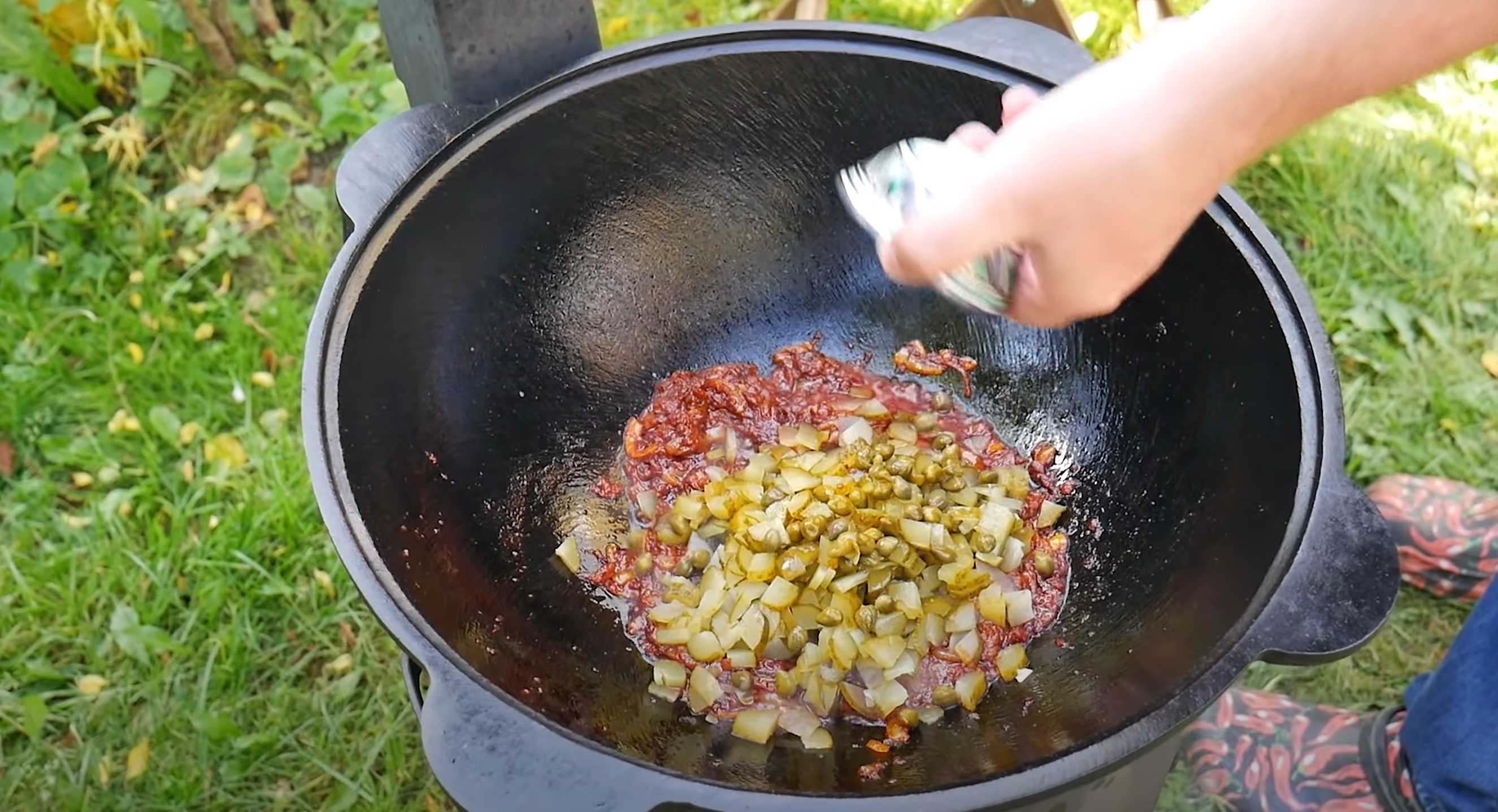 Solyanka dans un chaudron - Étape 9