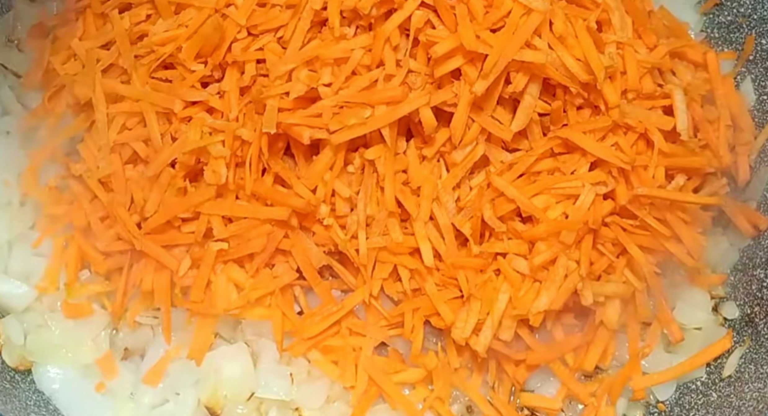 Solyanka aux champignons pour l'hiver - Étape 3