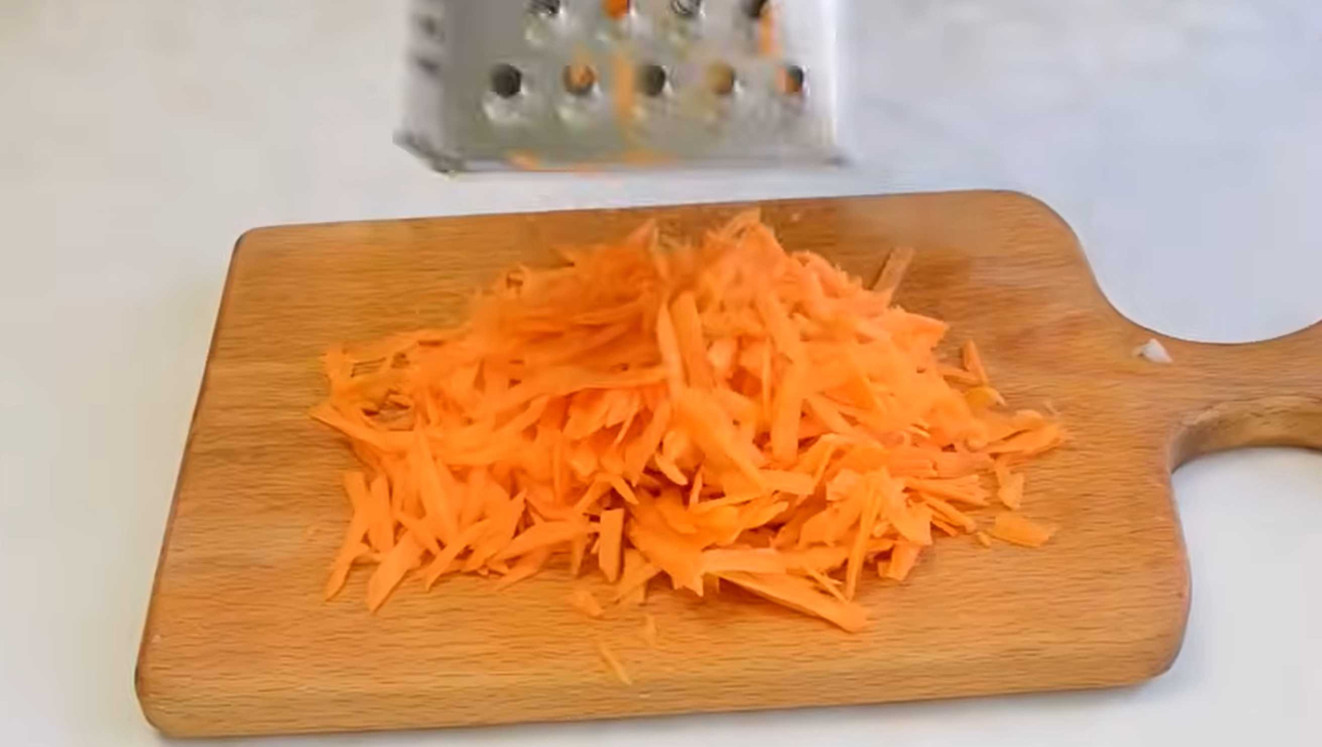 Solyanka au chou et à la tomate - Étape 2