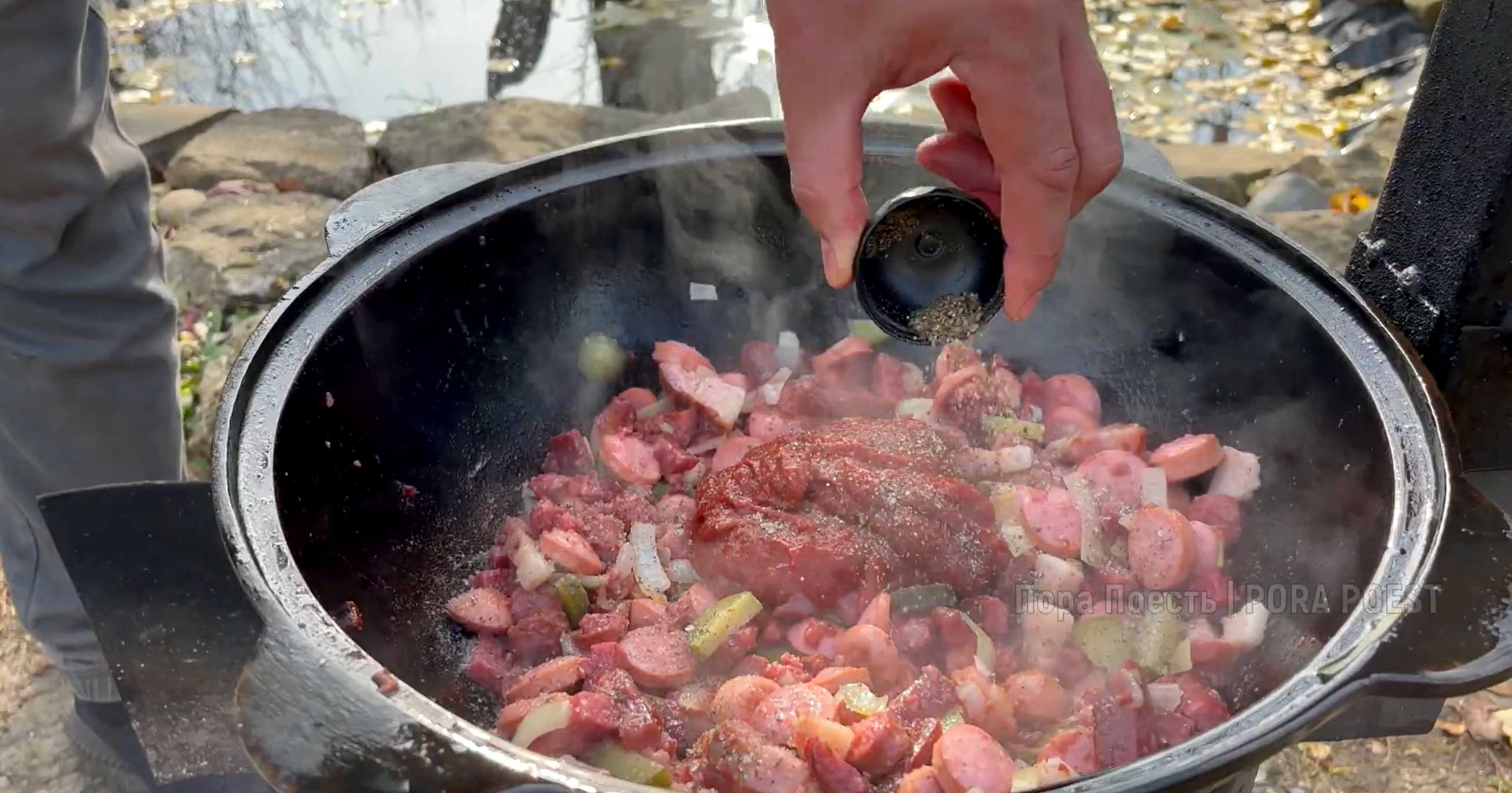 Solyanka aux viandes fumées - Étape 4