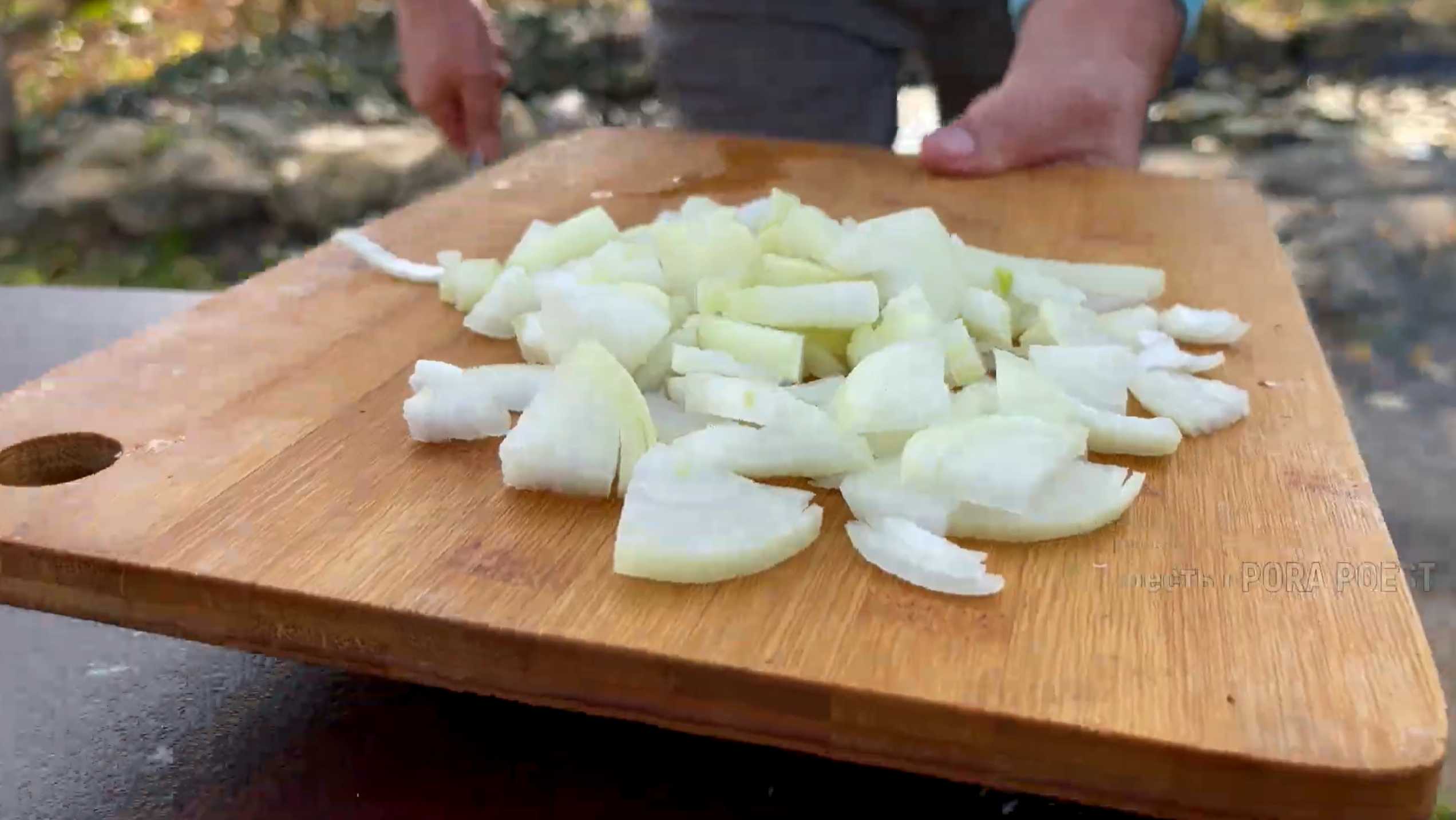 Solyanka aux viandes fumées - Étape 2