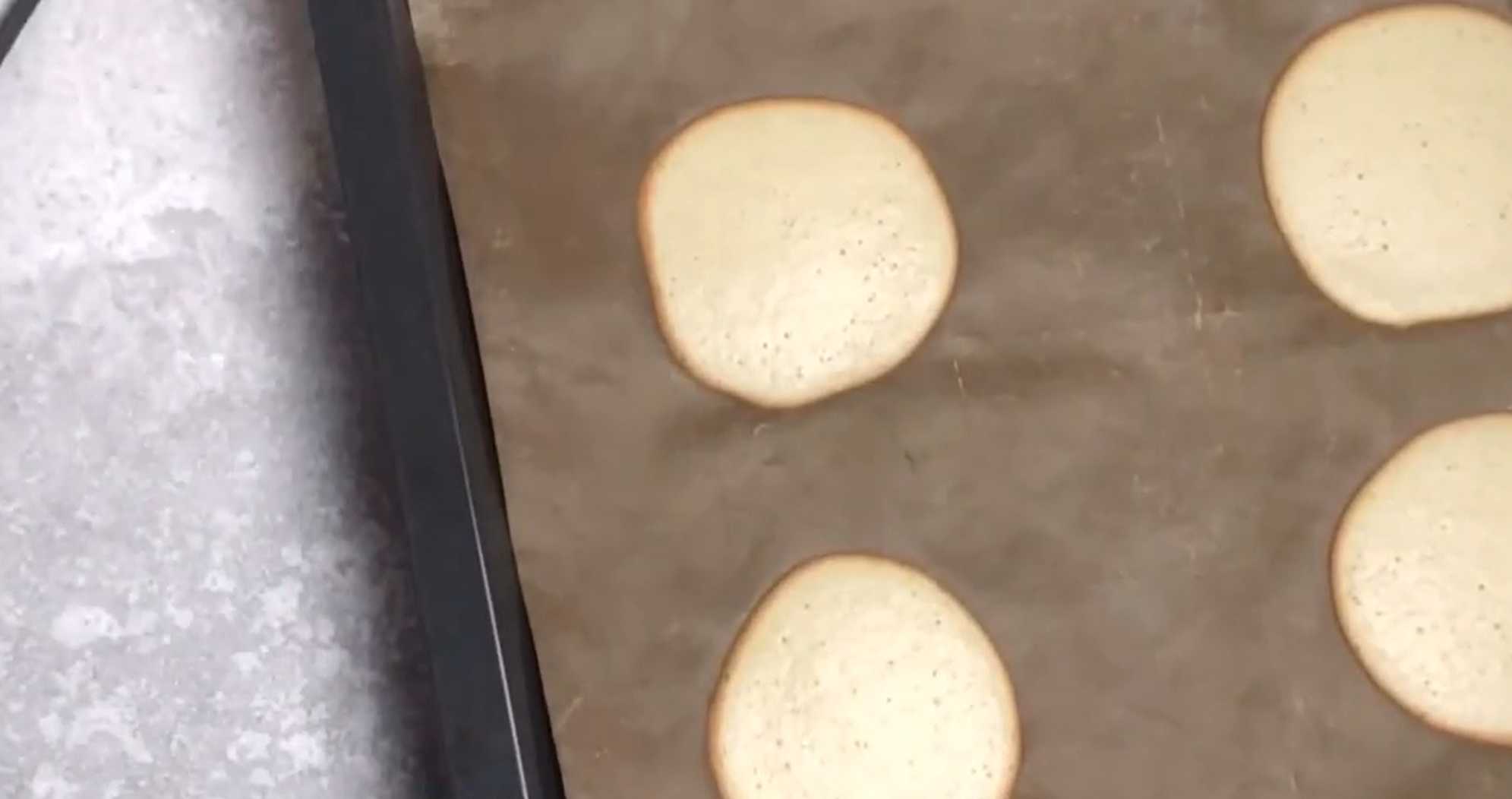 Biscuits chinois de la chance - Étape 5