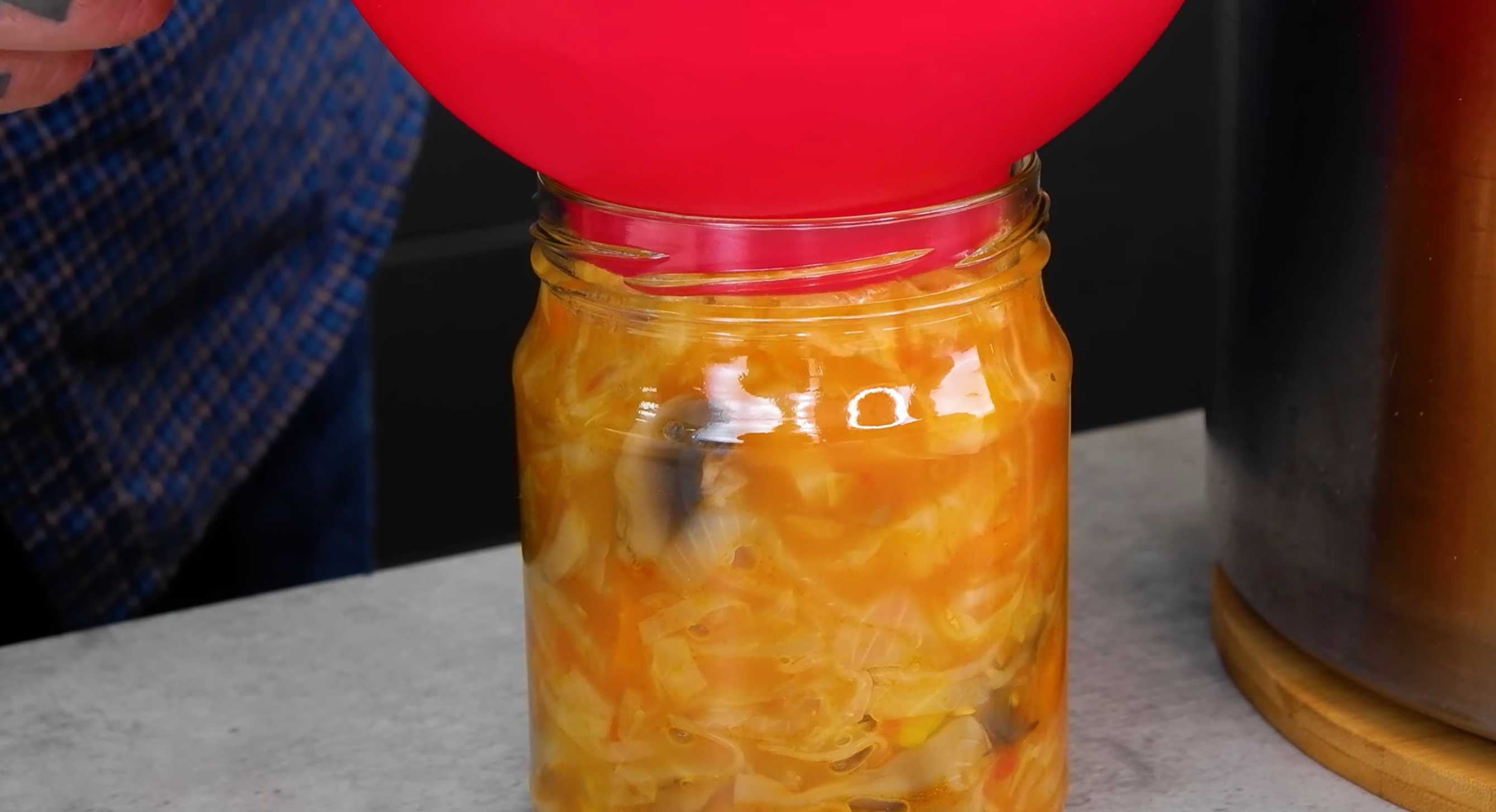 Solyanka autoclavée aux champignons - Étape 14