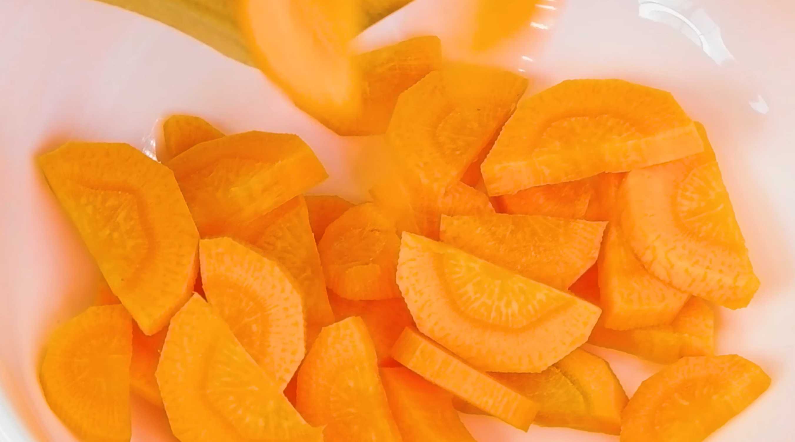 Solyanka autoclavée aux champignons - Étape 3