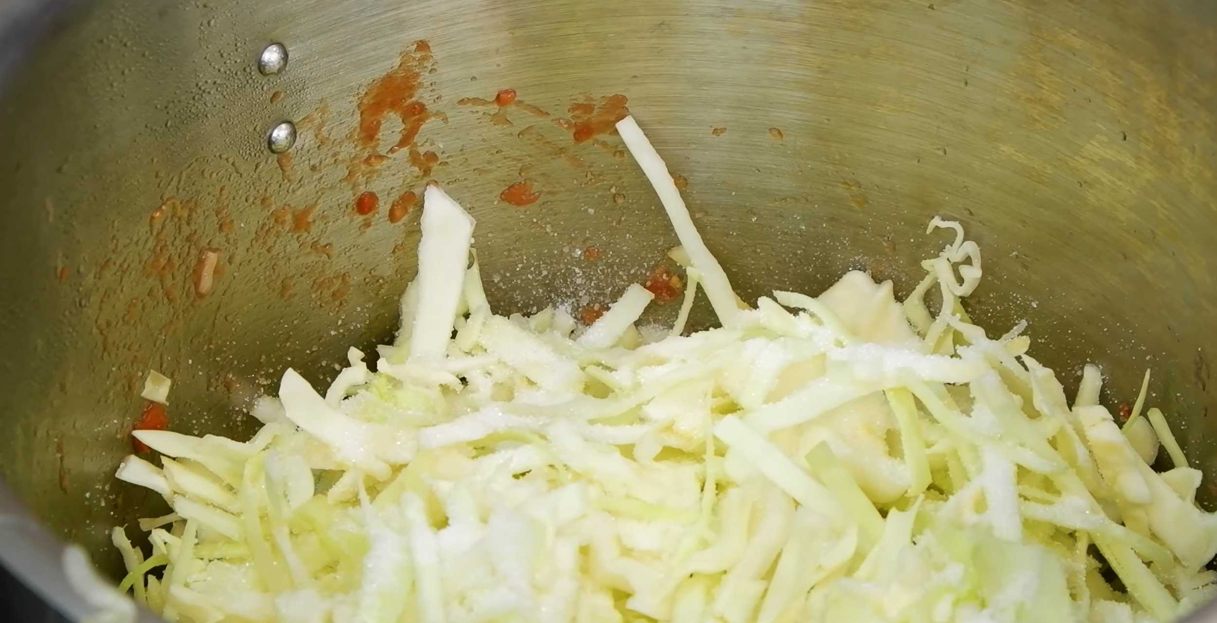 Solyanka autoclavée aux champignons - Étape 12