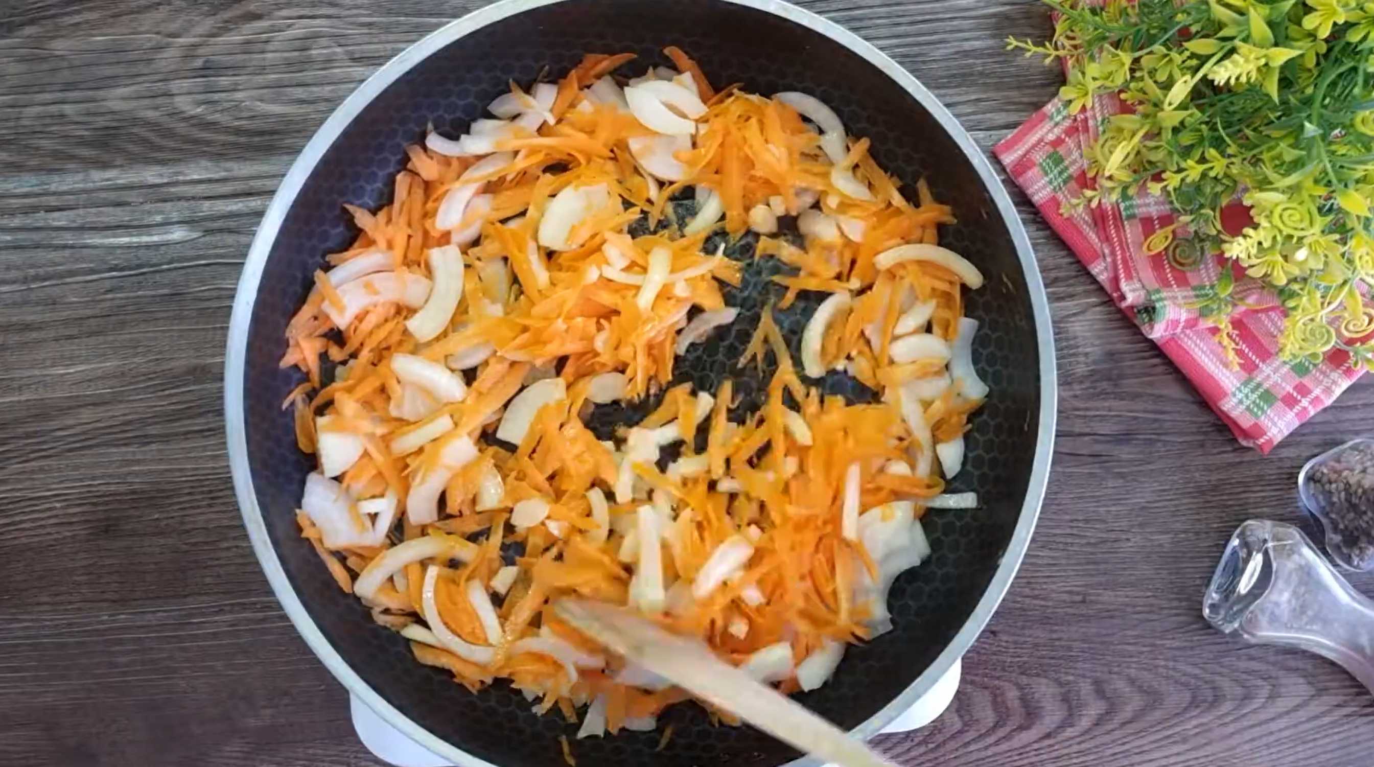 Solyanka aux chanterelles - Étape 2