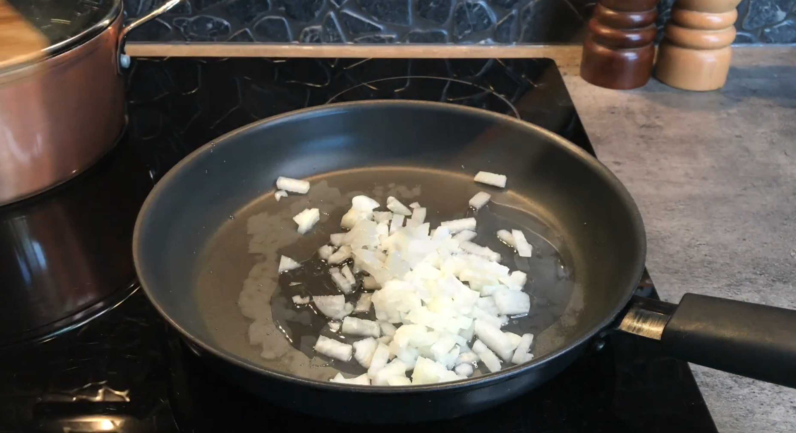 Solyanka à la poêle - Étape 2