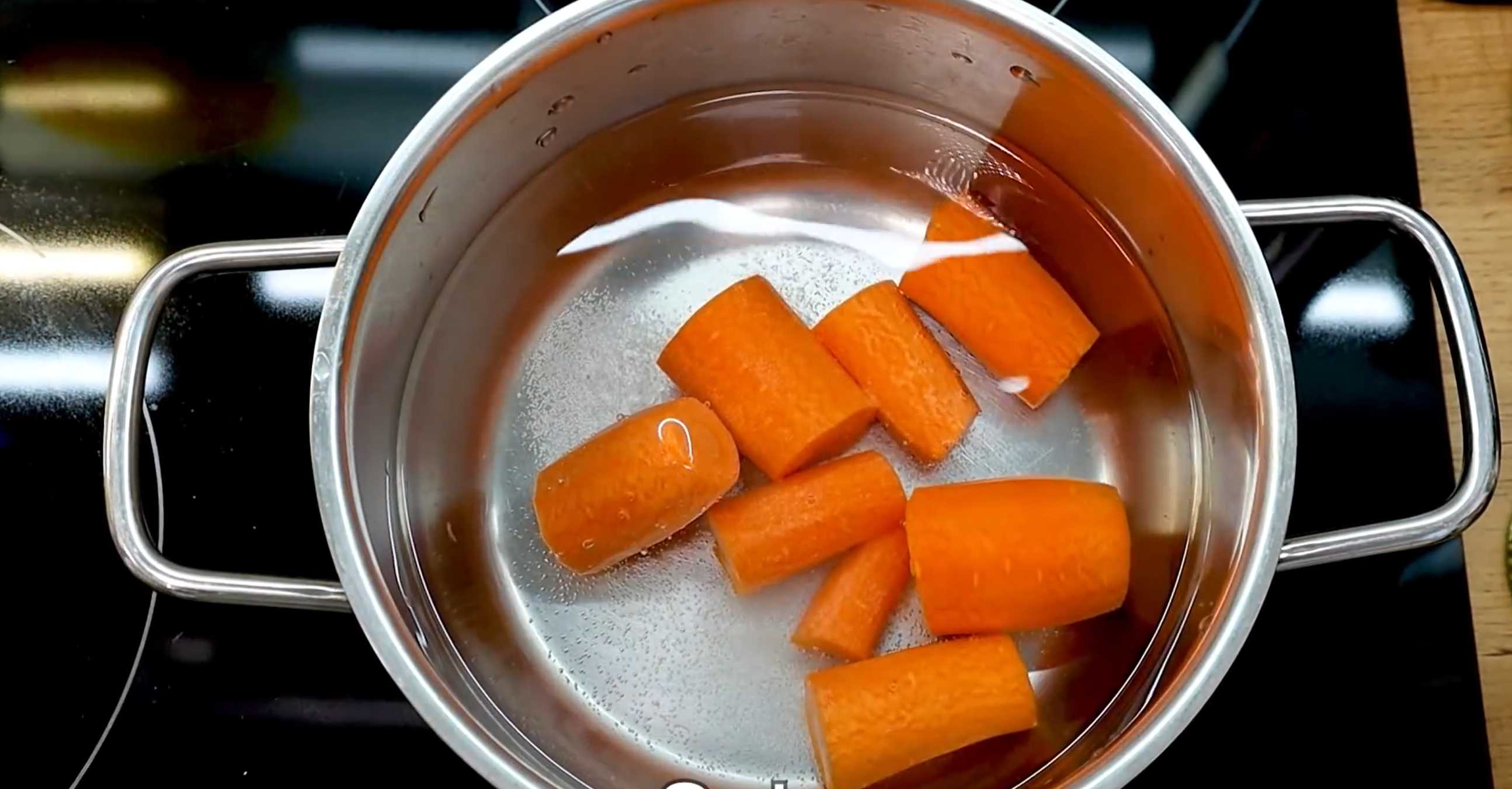 Salade de Noël allemande - Étape 1