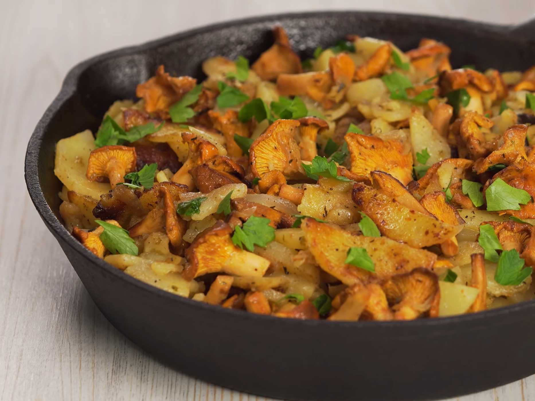 Pommes de terre sautées aux chanterelles - Étape 13