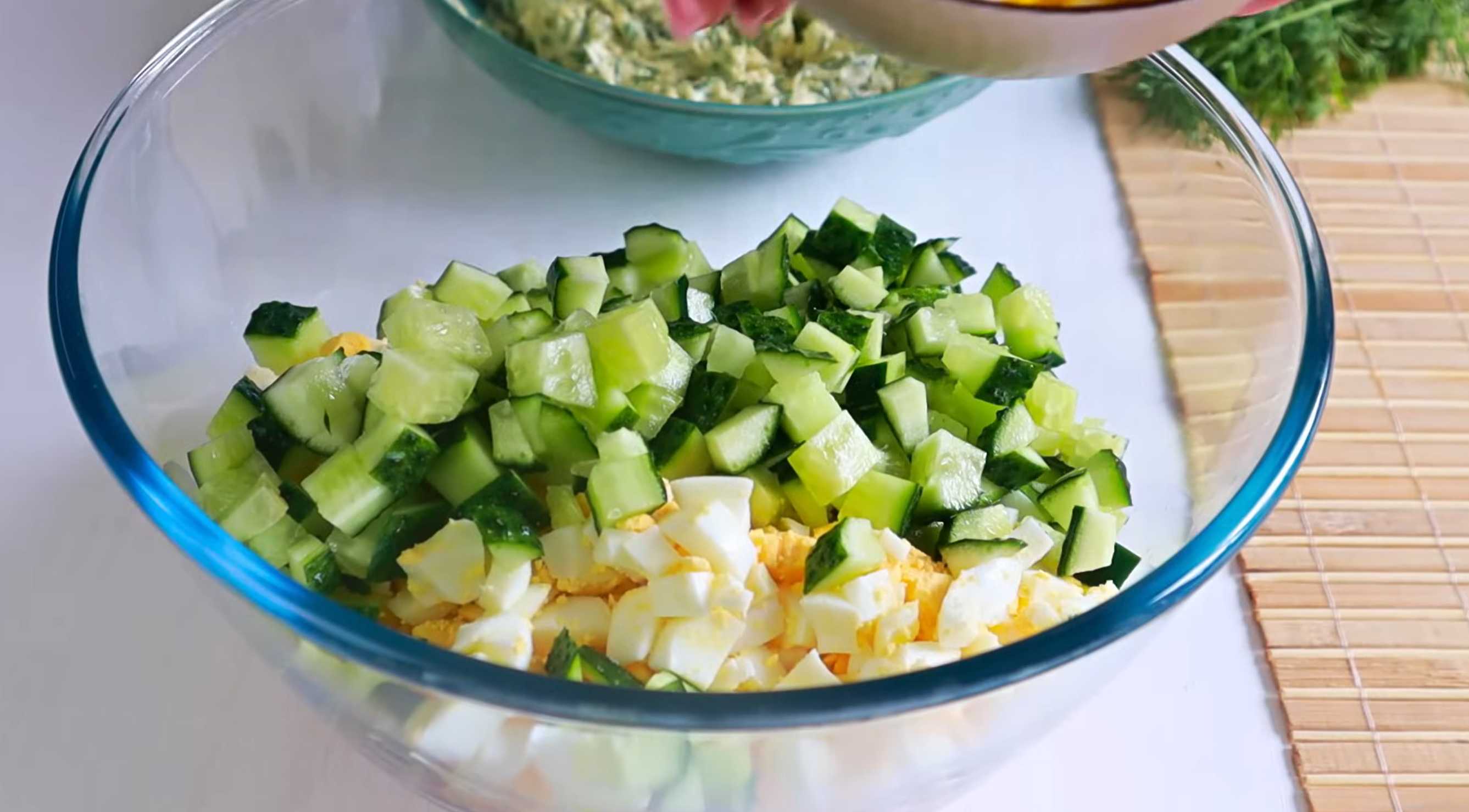 Salade de bâtonnets de crabe et de maïs - Étape 8