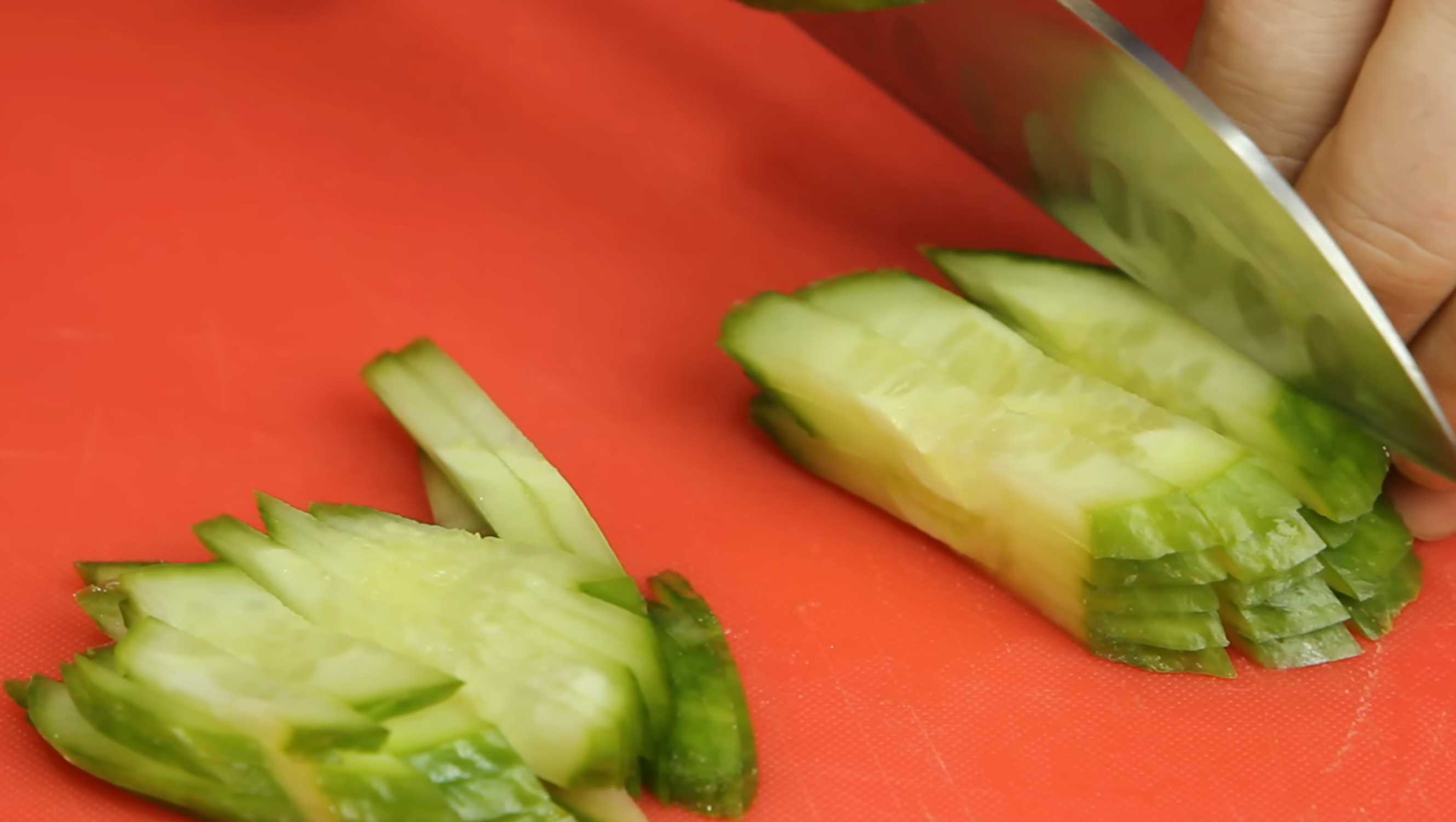 Salade de crabe sans maïs - Étape 1