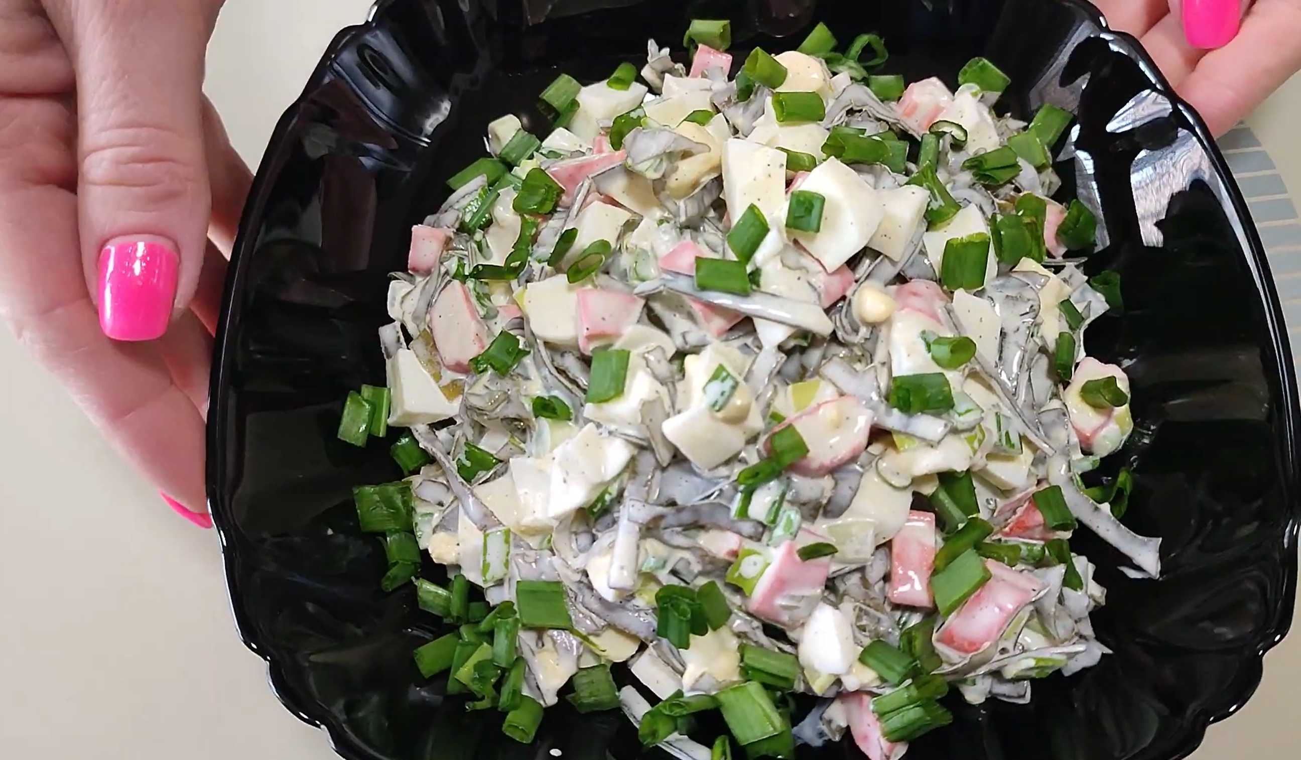 Salade d'algues aux bâtonnets de crabe - Étape 6